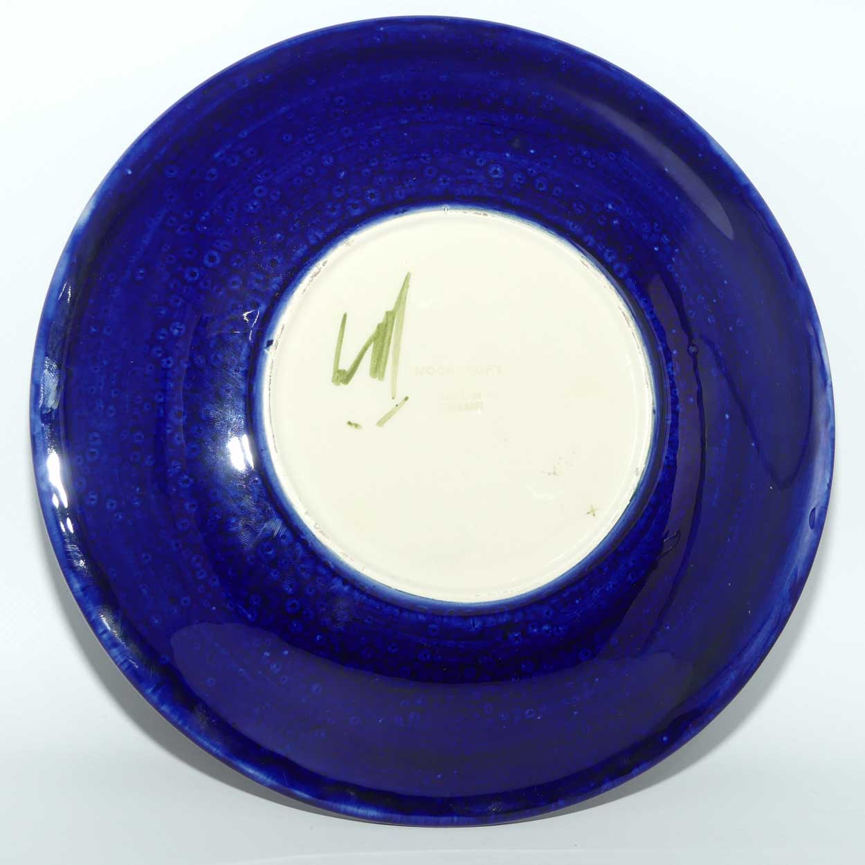 Walter Moorcroft Red Hibiscus on Blue Ground 783/10 plate | 26cm diameter