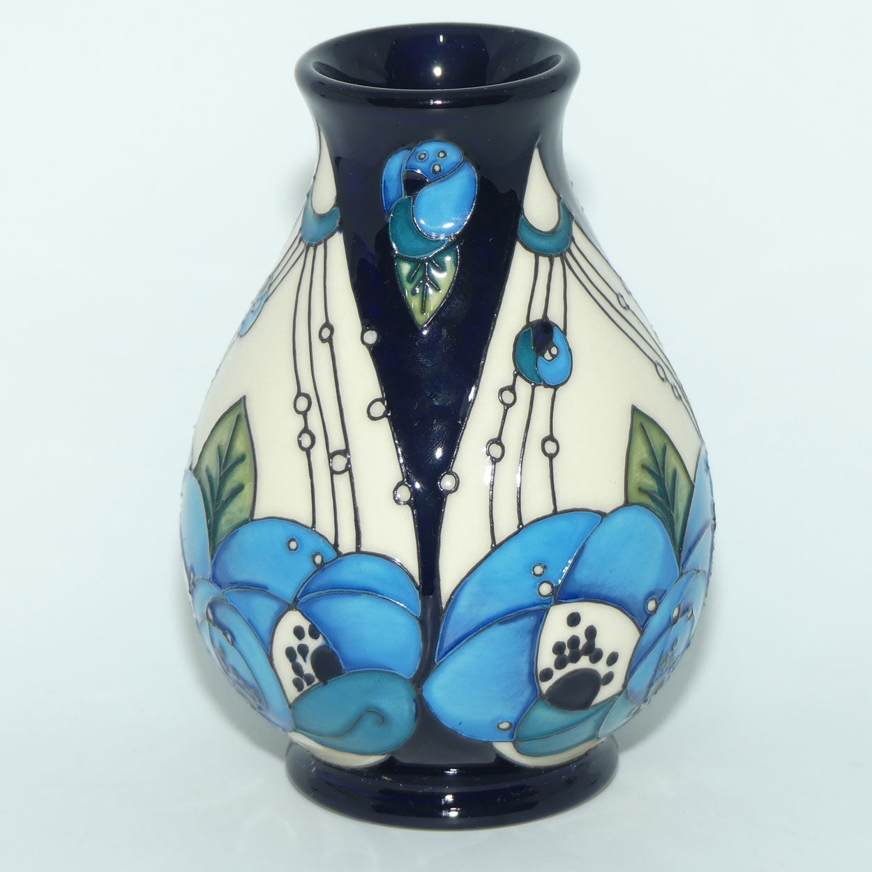 Moorcroft Rennie Rose Blue 7/5 vase