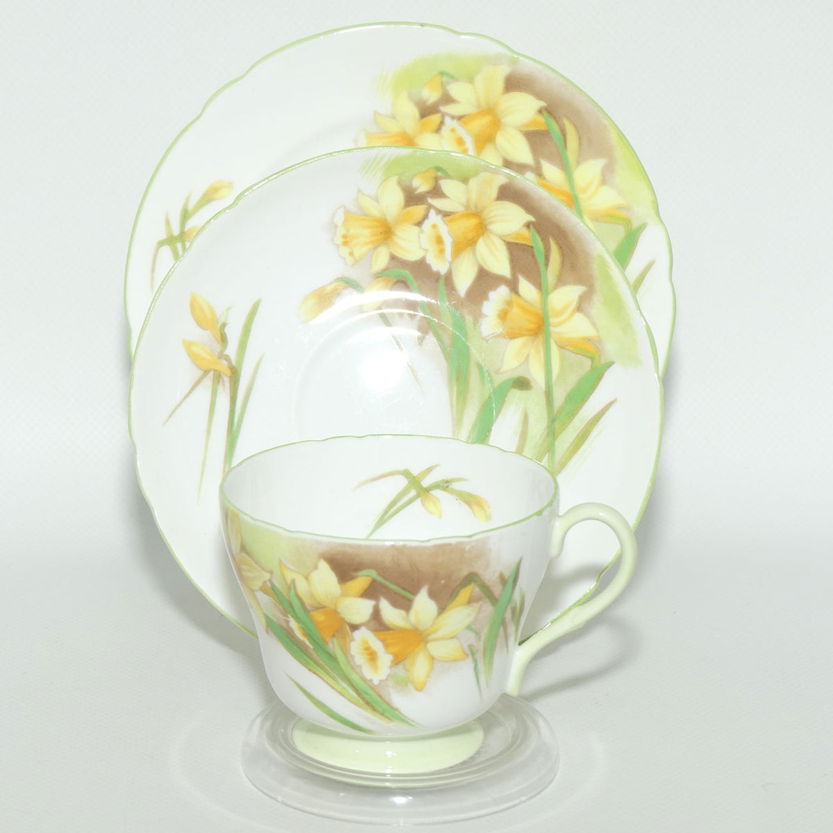 Shelley Richmond shape Jonquil trio #13670