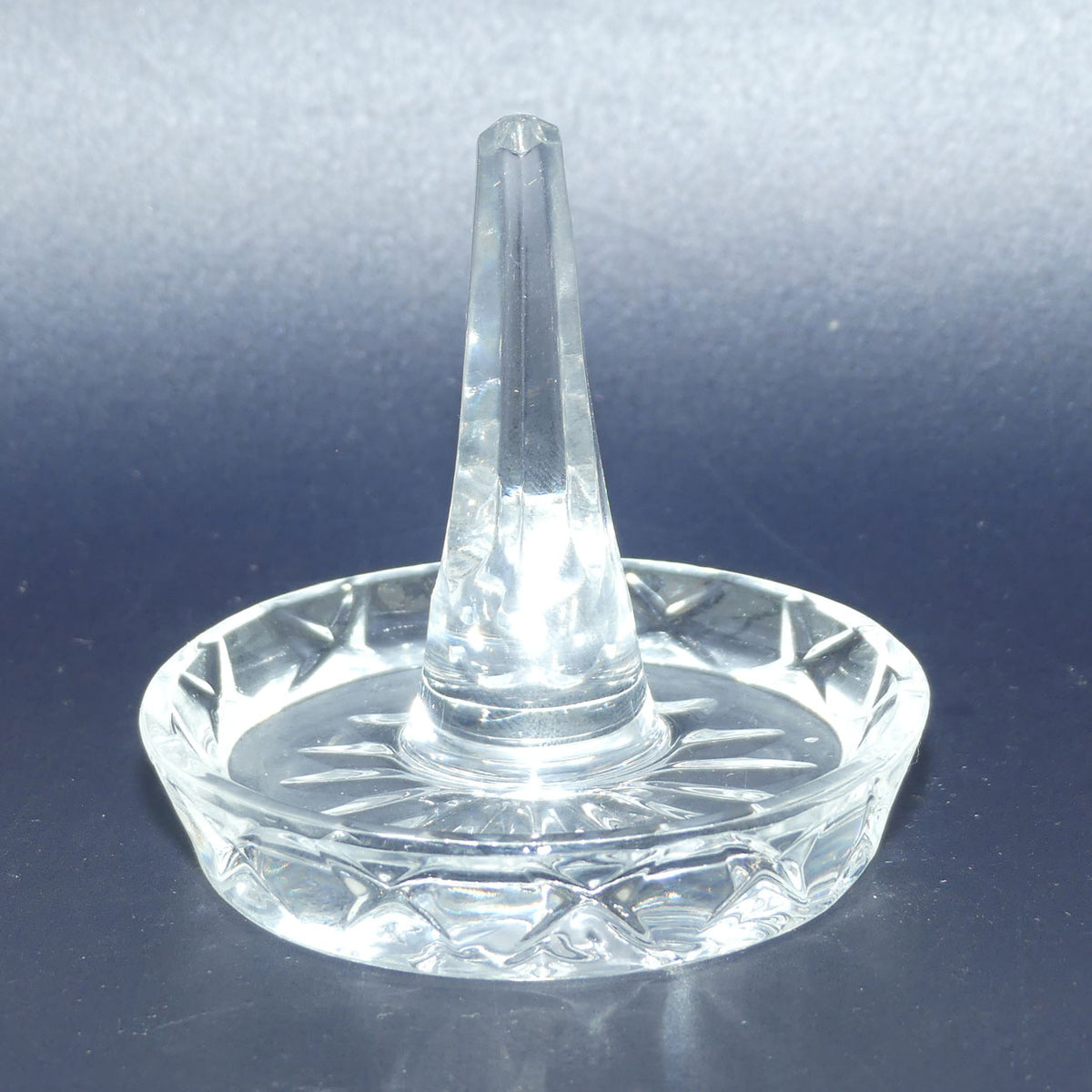 Small Crystal ring stand