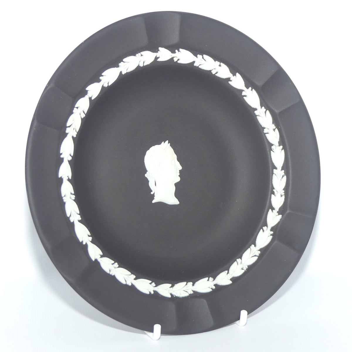 Wedgwood Black Jasper plate | Grecian Silhouette of Gentleman | 17.2cms diam