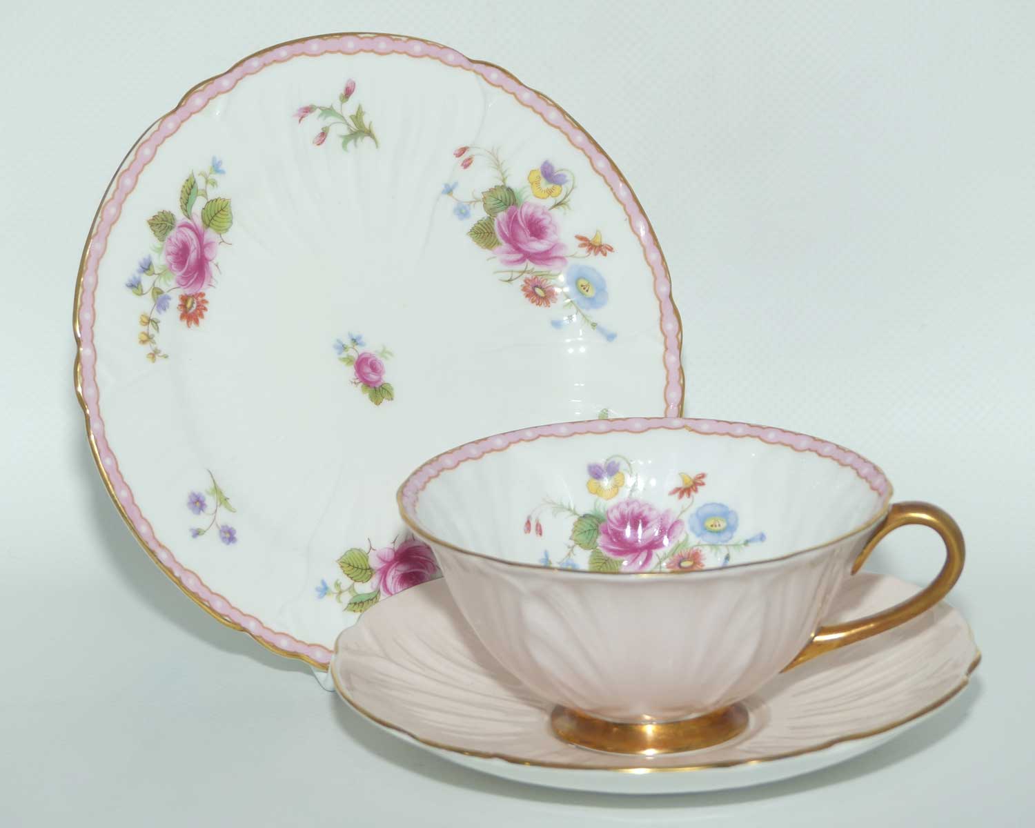 Shelley Oleander shape trio | Rose and Red Daisy with Pink exterior | #2