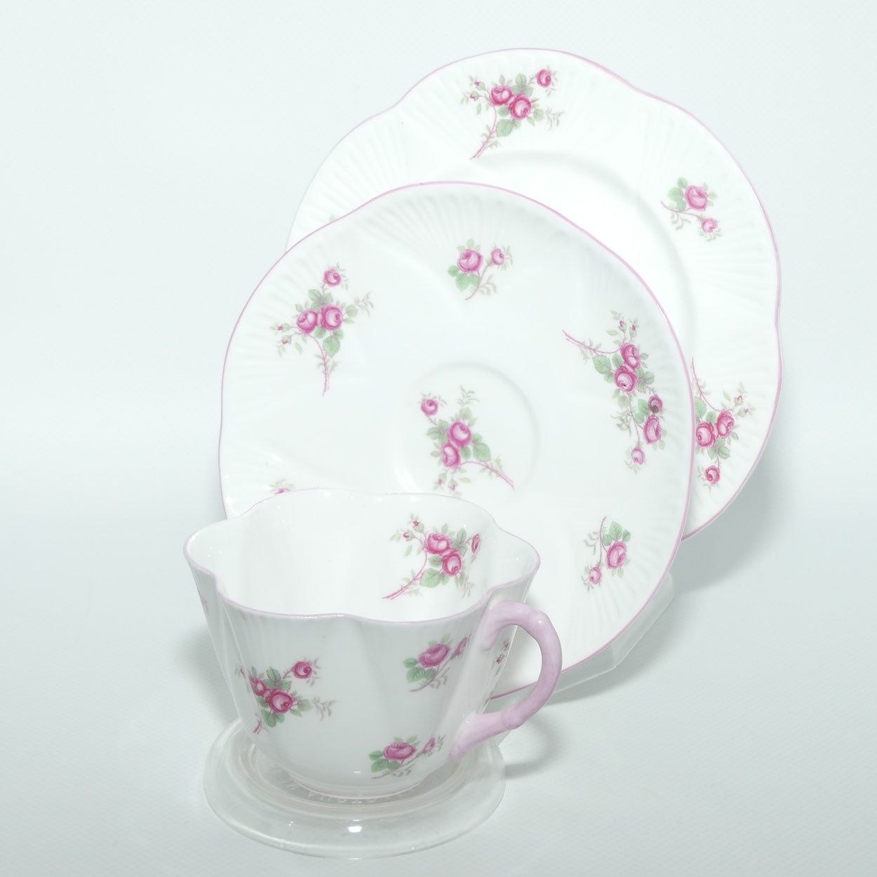 Shelley Dainty shape Rose Spray trio | Pattern 13545