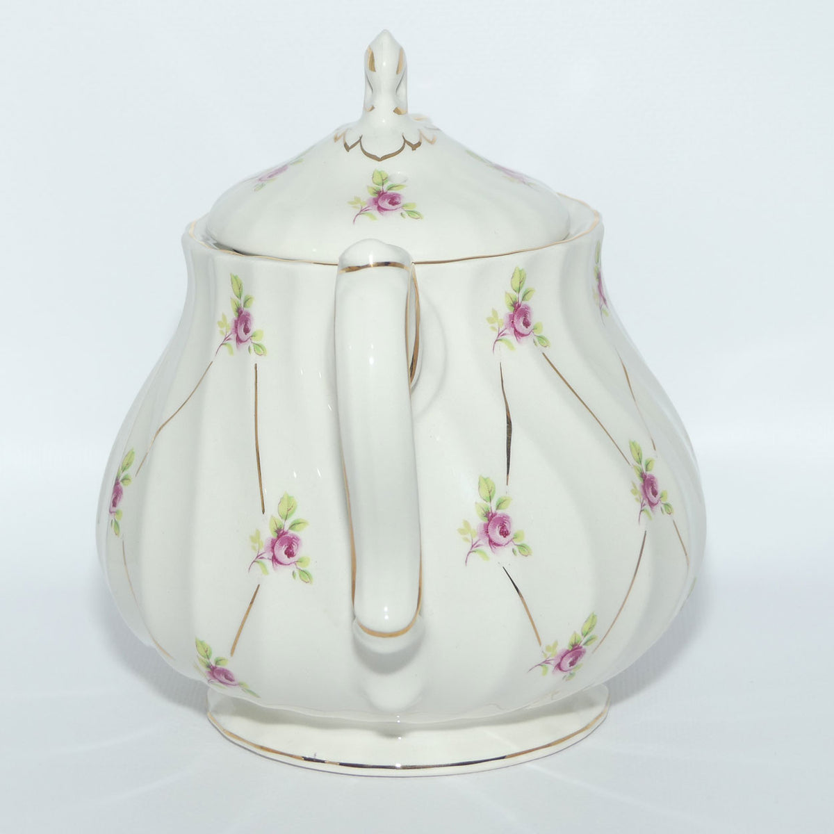 Sadler England Rosebuds tea pot | Classic shape