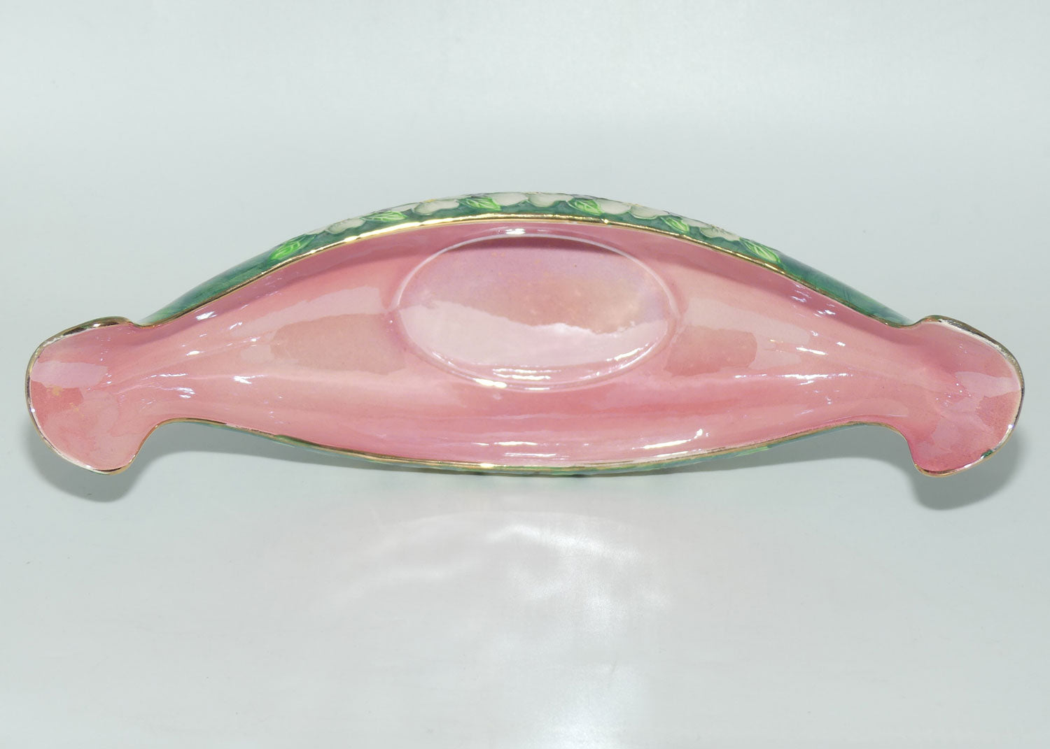 Maling canoe vase | Rose Marie on Green Lustre | Pattern 6603
