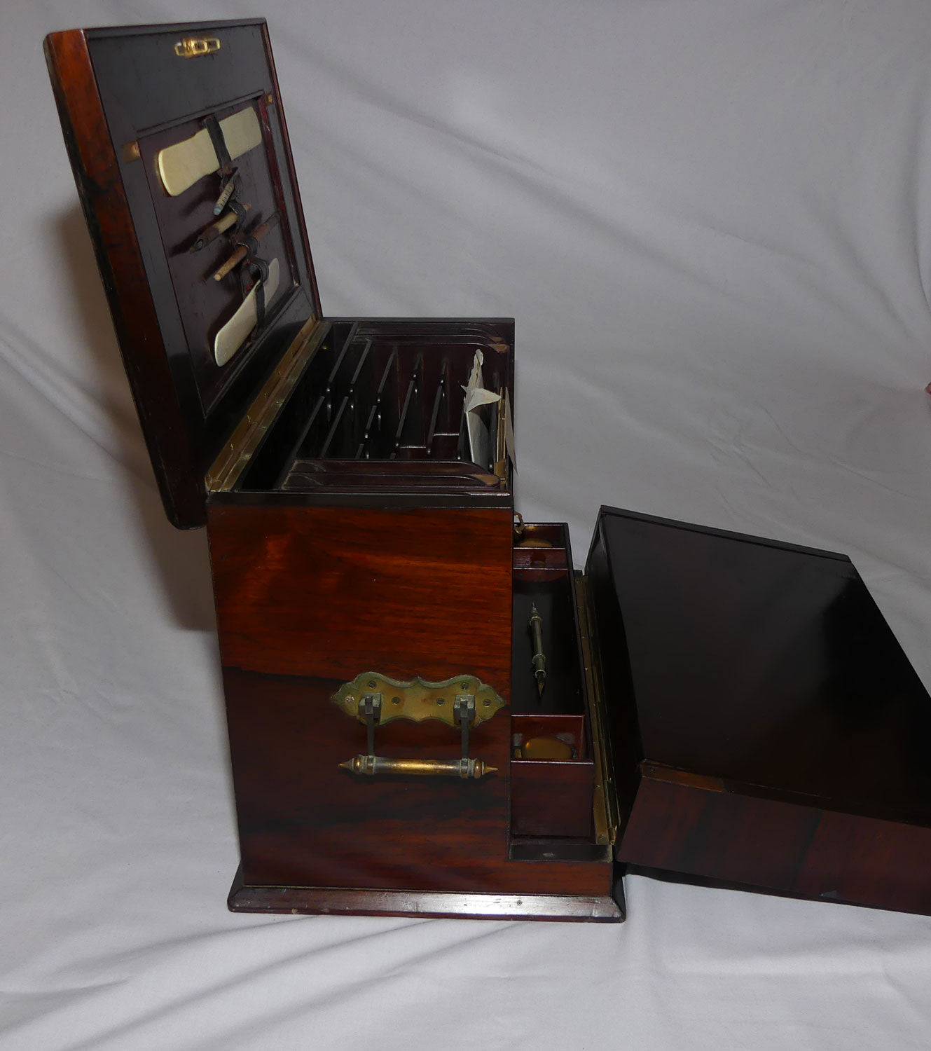 An Early to Mid Victorian Rosewood Travelling Office Writing Box | Compendium