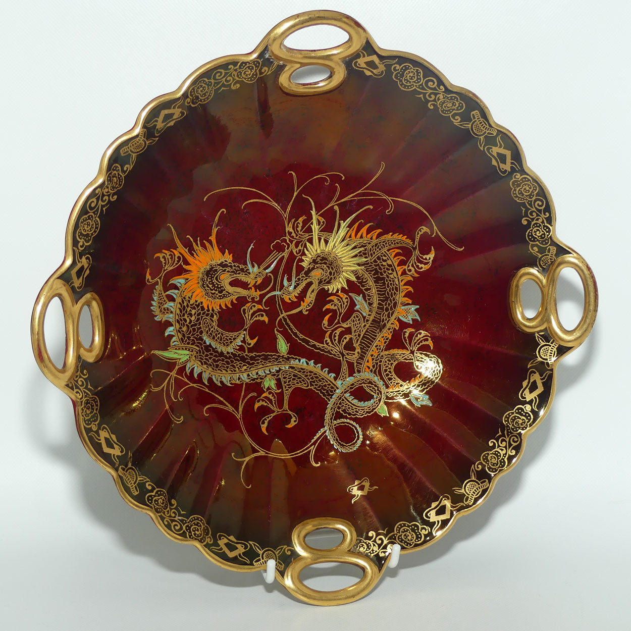 Crown Devon Fieldings Rouge Duelling Dragons square bowl with 4 handles