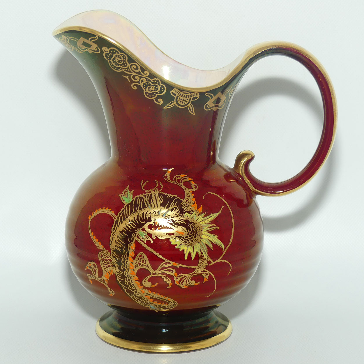 Crown Devon Fieldings Rouge Dragon design jug | 16.5cms