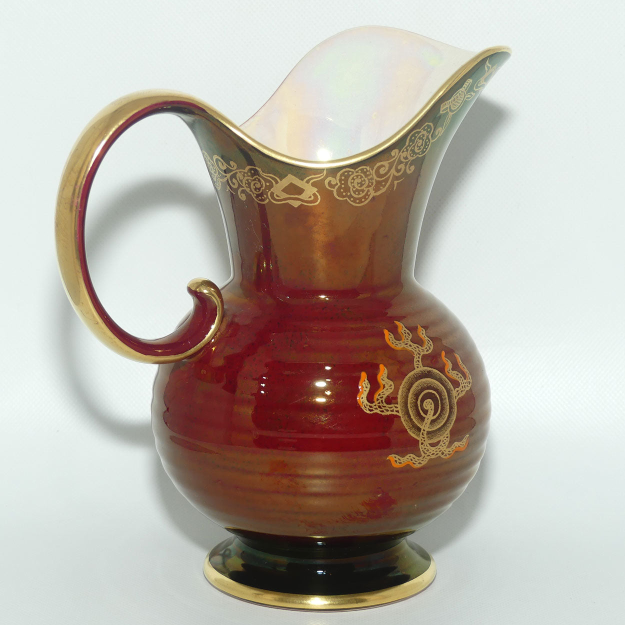 Crown Devon Fieldings Rouge Dragon design jug | 16.5cms