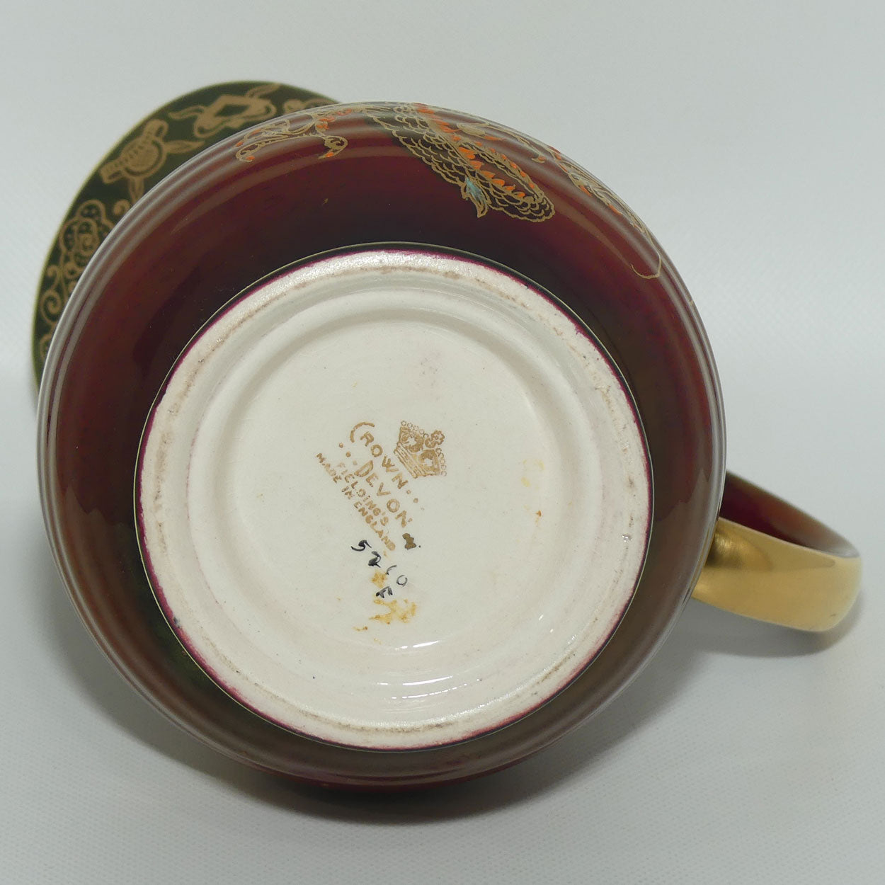Crown Devon Fieldings Rouge Dragon design jug | 16.5cms