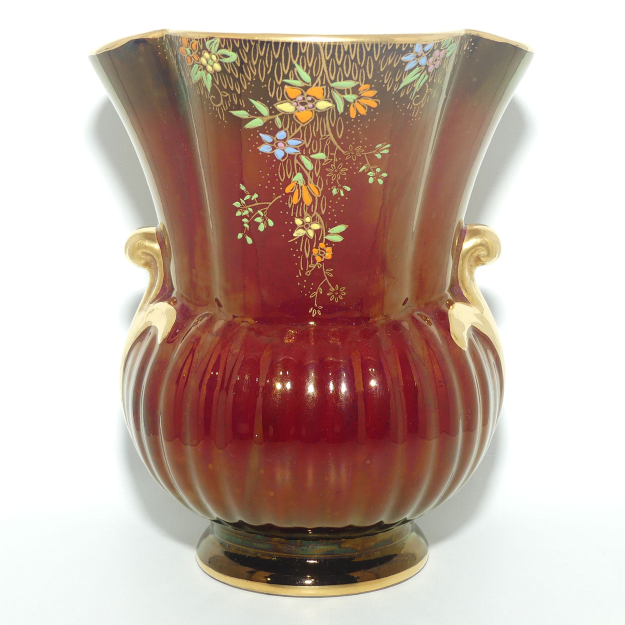 Crown Devon Fieldings Rouge Floral design twin handle vase with ribbed shape