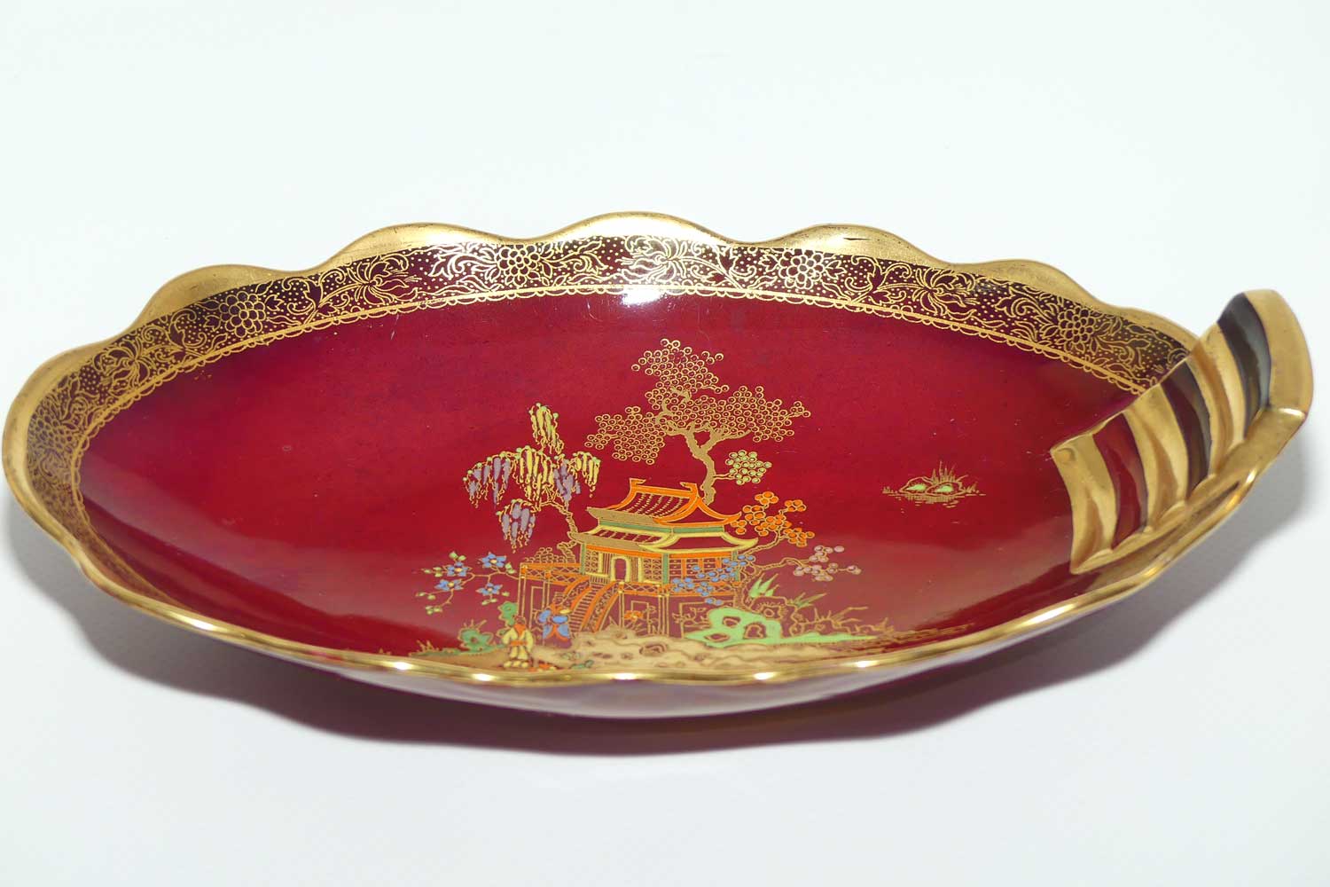 Carlton Ware Rouge Royale Pagoda pattern oval bowl | 22cm wide