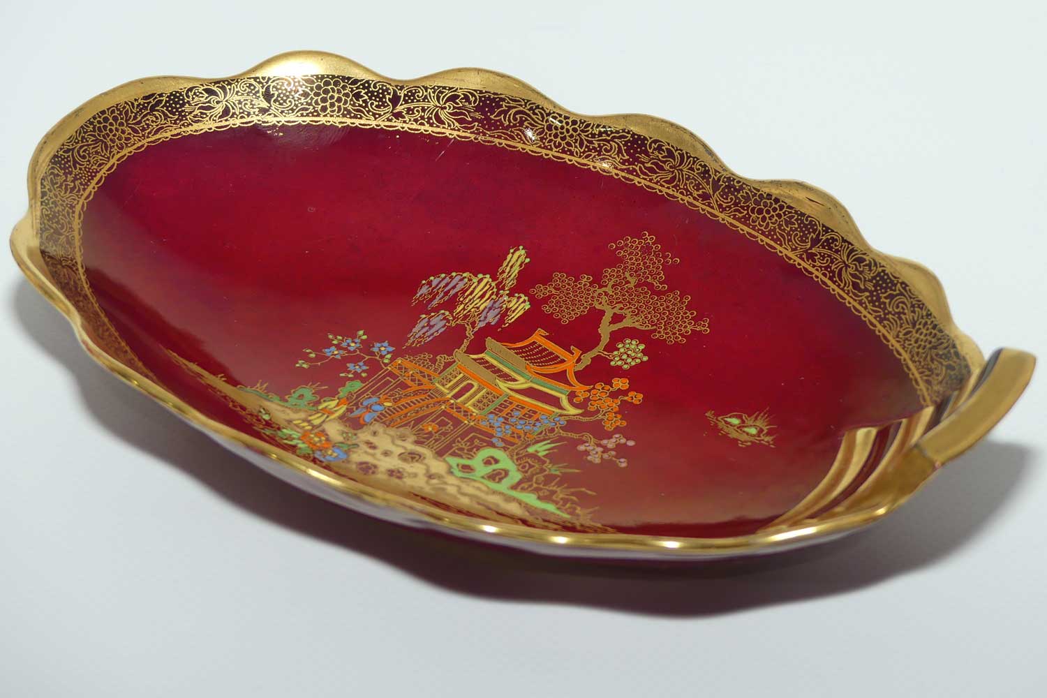Carlton Ware Rouge Royale Pagoda pattern oval bowl | 22cm wide