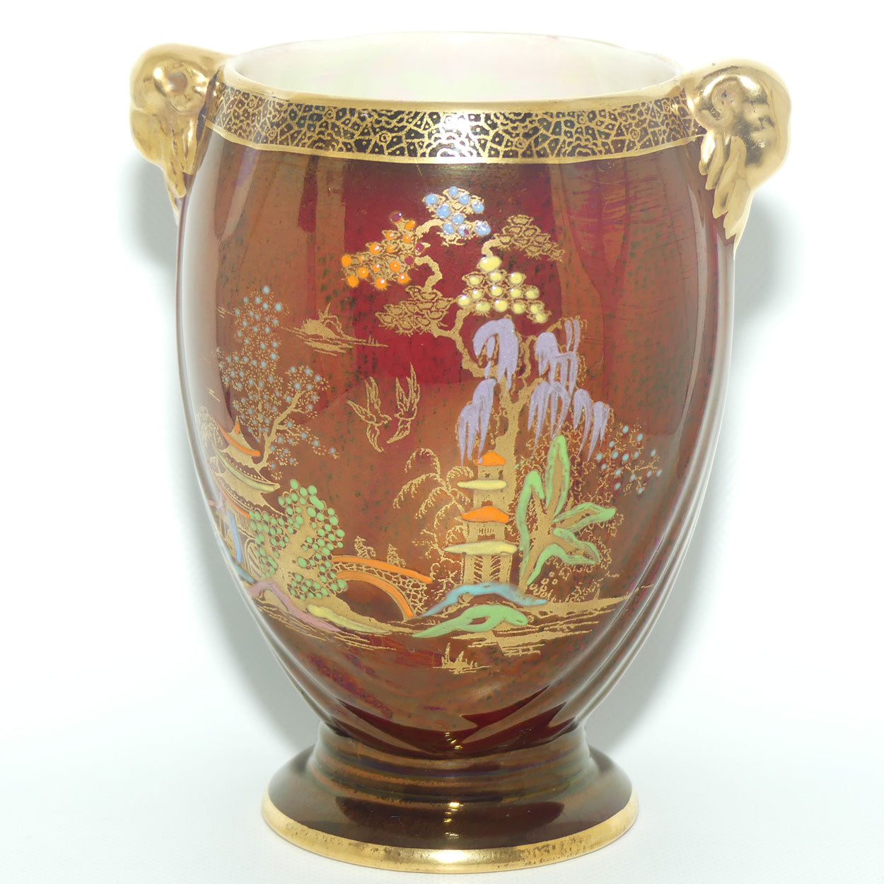 Crown Devon Fieldings Rouge Pagoda design twin handle vase | 12.5cms