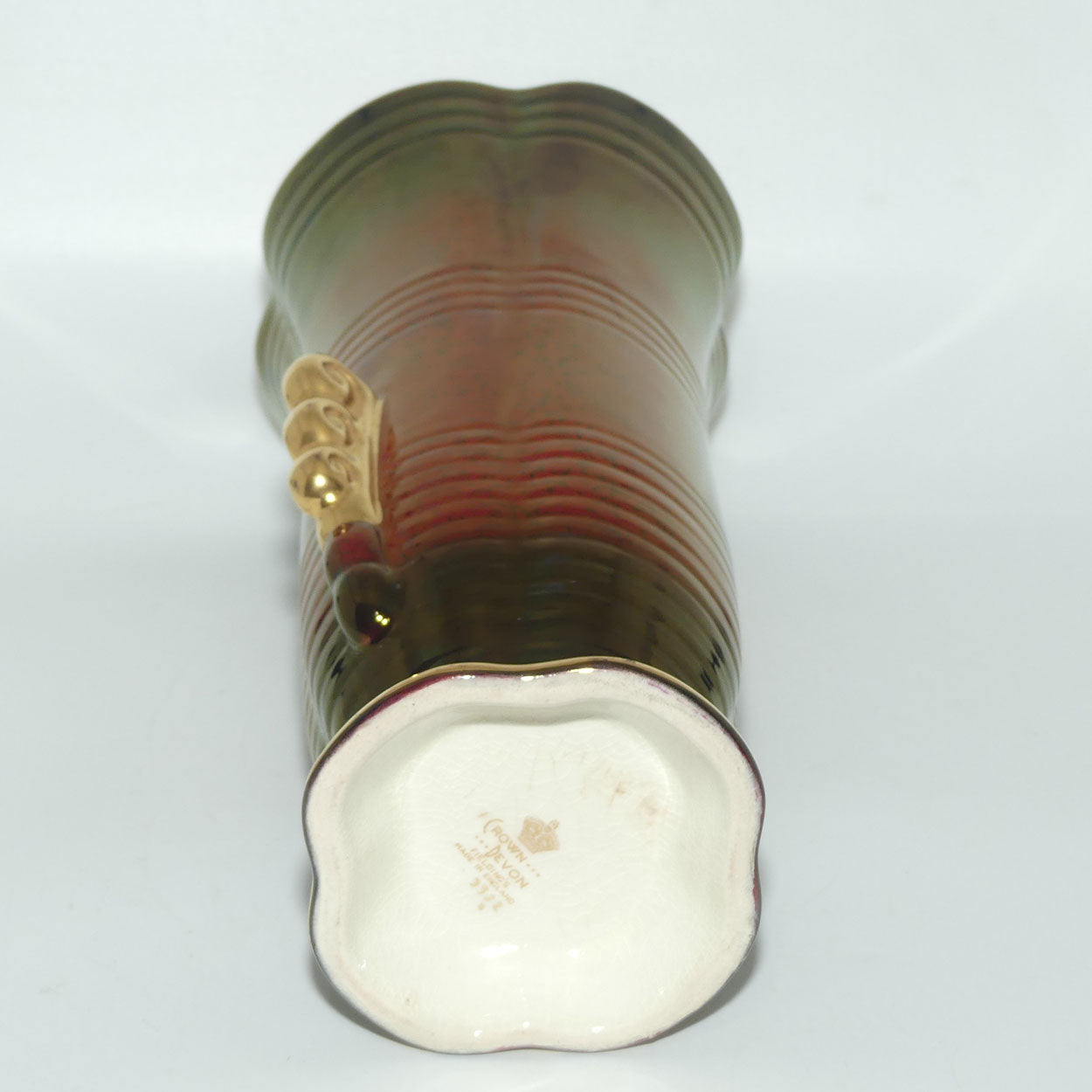 Crown Devon Fieldings Rouge footed vase with offset gilt handles | 27.5cms