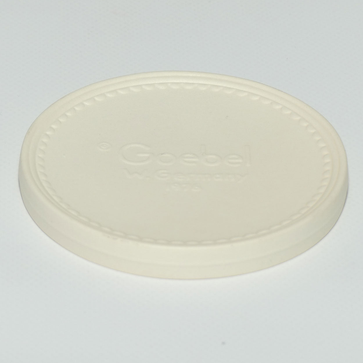 Goebel Collectors Club Member MI Hummel plaque | 1976