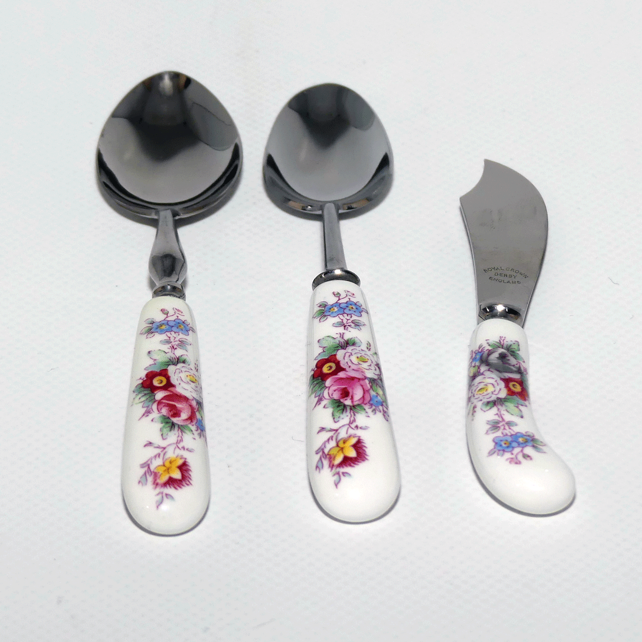 Royal Crown Derby Derby Posies jam spoon and butter knife set | 3 pieces