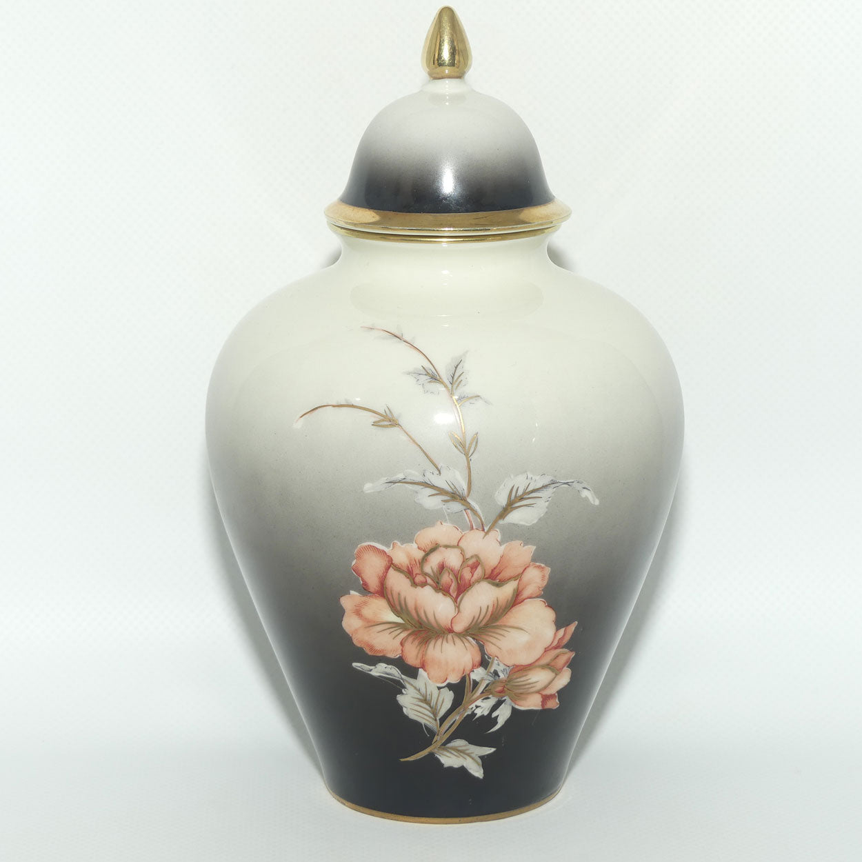 Royal Porzellan Bavaria KM Germany lidded floral decorated ginger jar