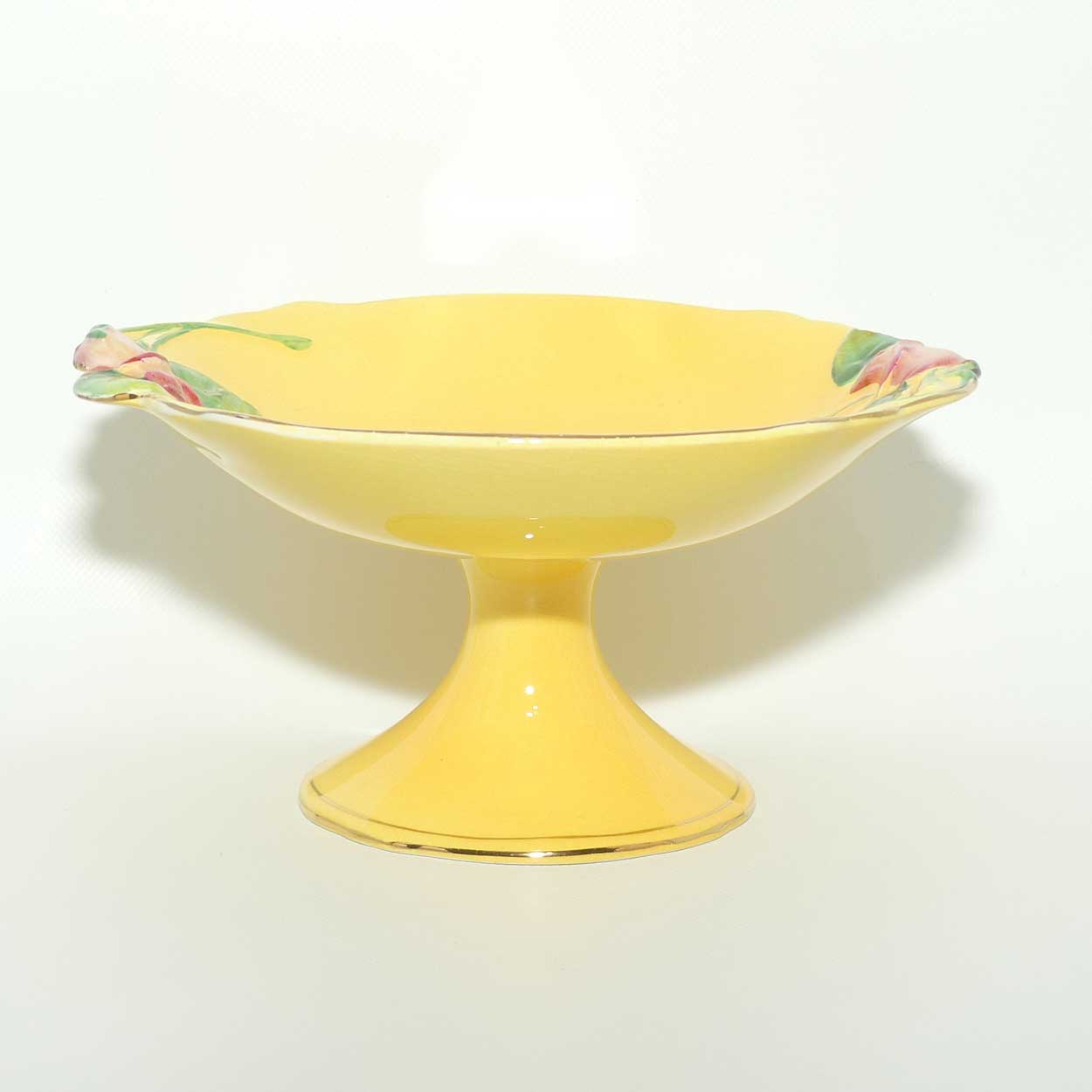 Royal Winton Rosebud comport | Yellow