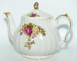 Sadler England English Roses tea pot