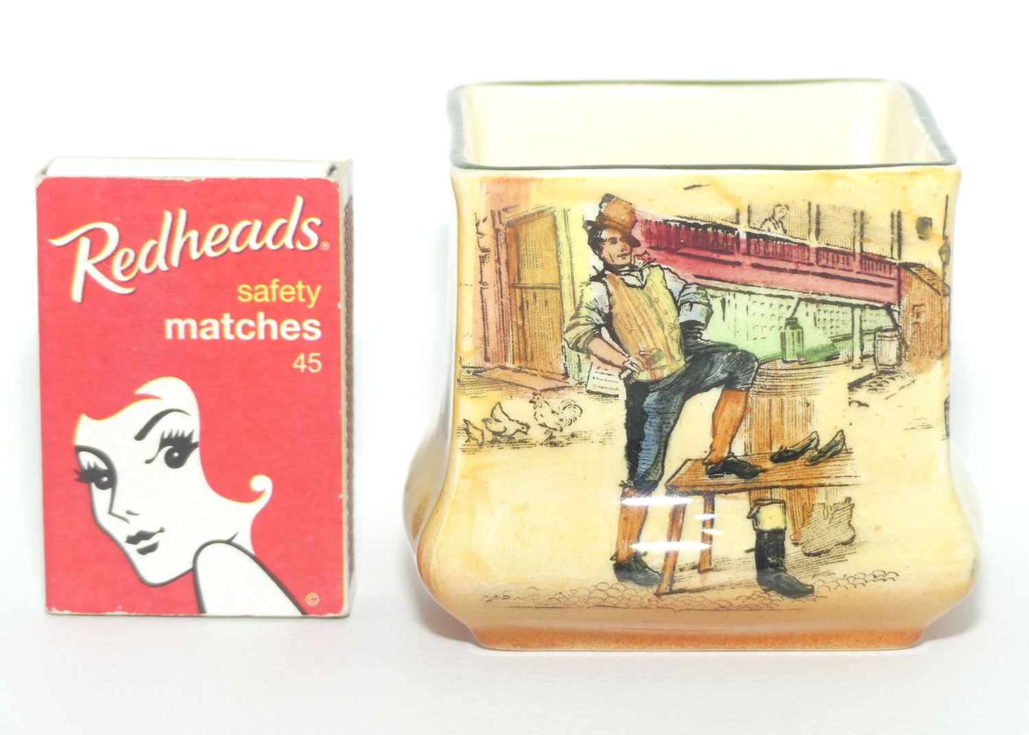 Royal Doulton Dickens Sam Weller small square vase D5175 | Shape 7013 | #1