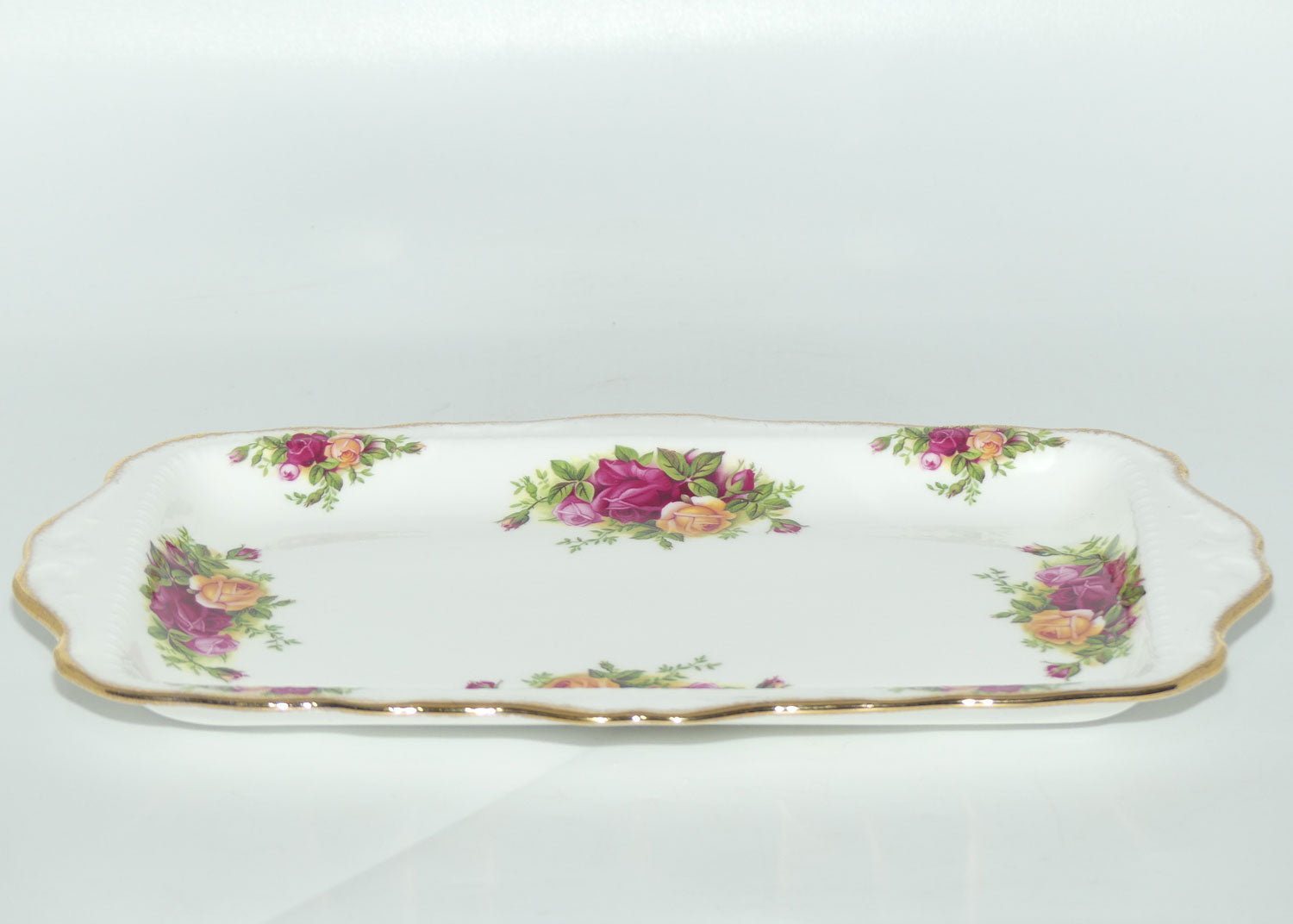 Royal Albert Bone China England Old Country Roses  Rectangular Sandwich Tray | © 1962 Royal Albert Ltd backstamp
