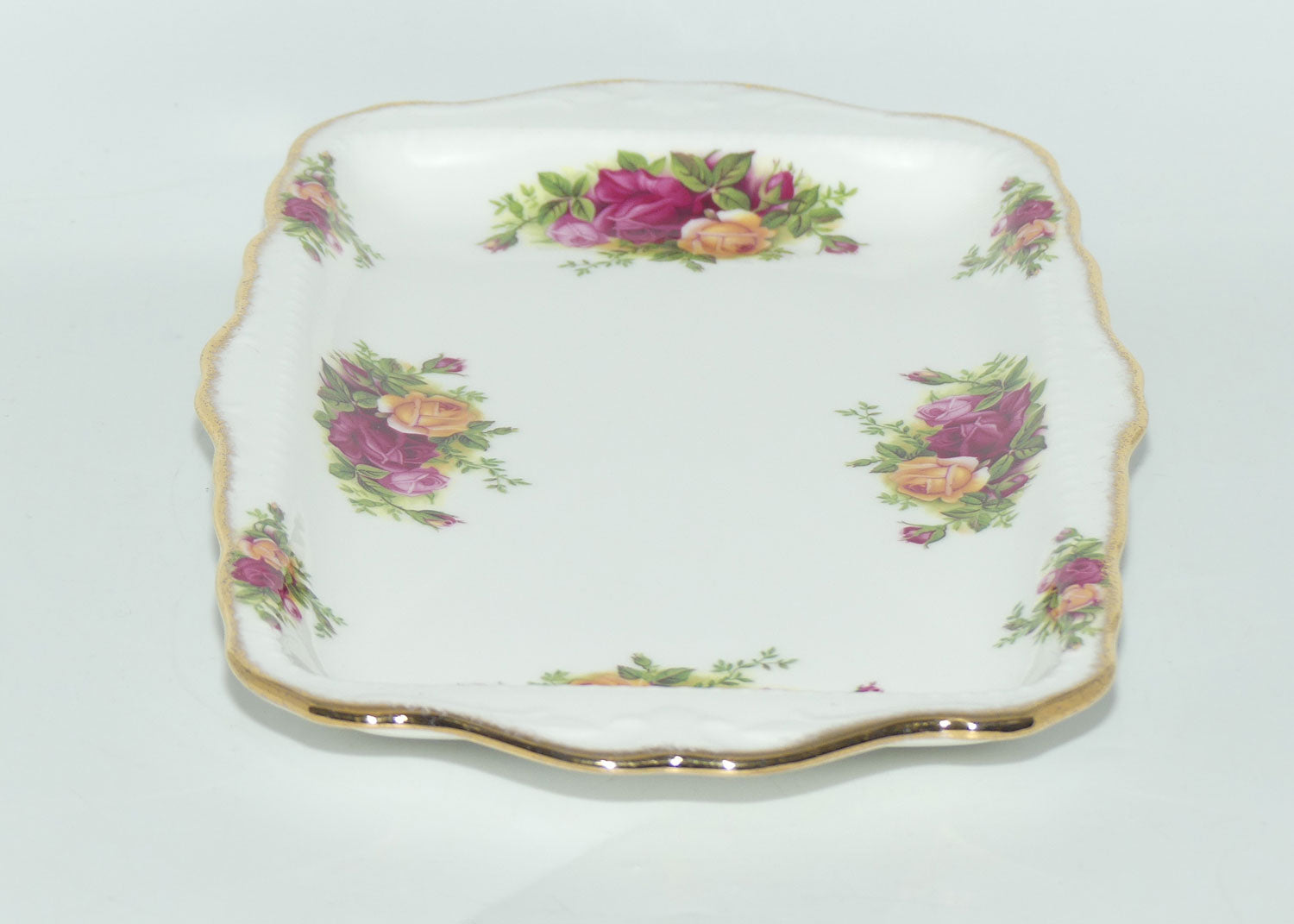Royal Albert Bone China England Old Country Roses  Rectangular Sandwich Tray | © 1962 Royal Albert Ltd backstamp