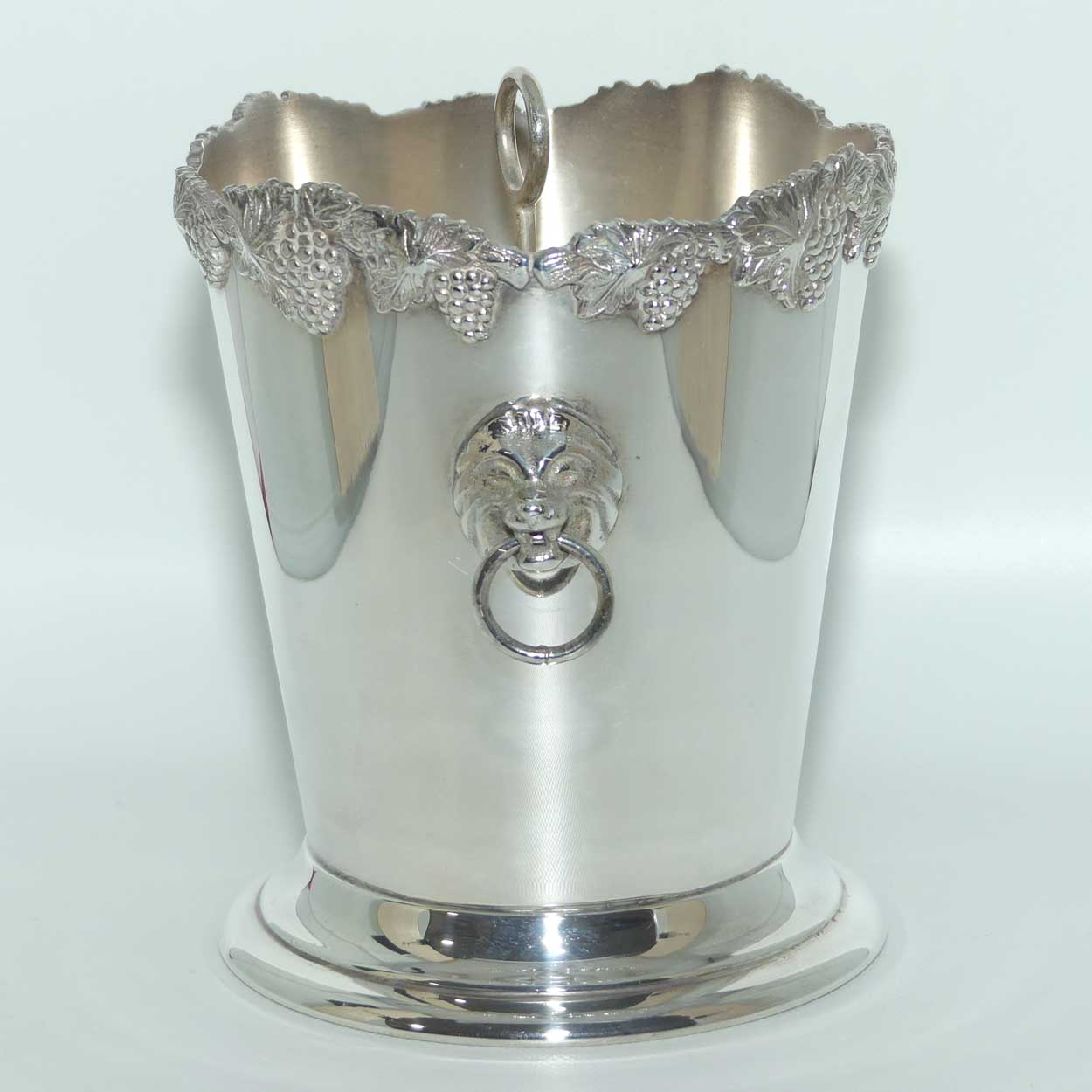 Saracen Silver Plate Neoclassical Lion Head and ring ice bucket and insert | Grape and Vine pattern