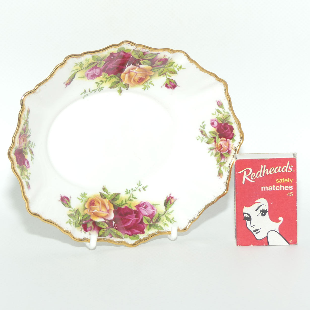 Royal Albert Bone China England Old Country Roses oval fancy dish | early stamp | #2