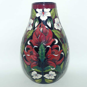 Moorcroft Scarlett Waratah 117/9 vase | TRIAL 24.8.2012 | boxed