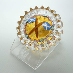 John Deacons Scotland the Brave medium paperweight | Ribbed | Amber