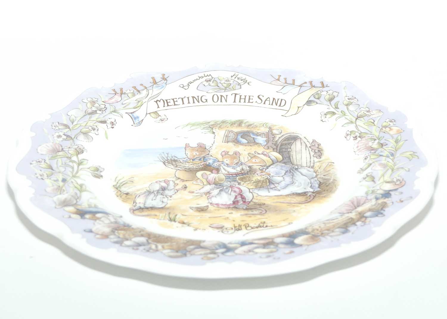 Royal Doulton Brambly Hedge Giftware | Sea Story Collection | Meeting on the Sand | 20cm | boxed