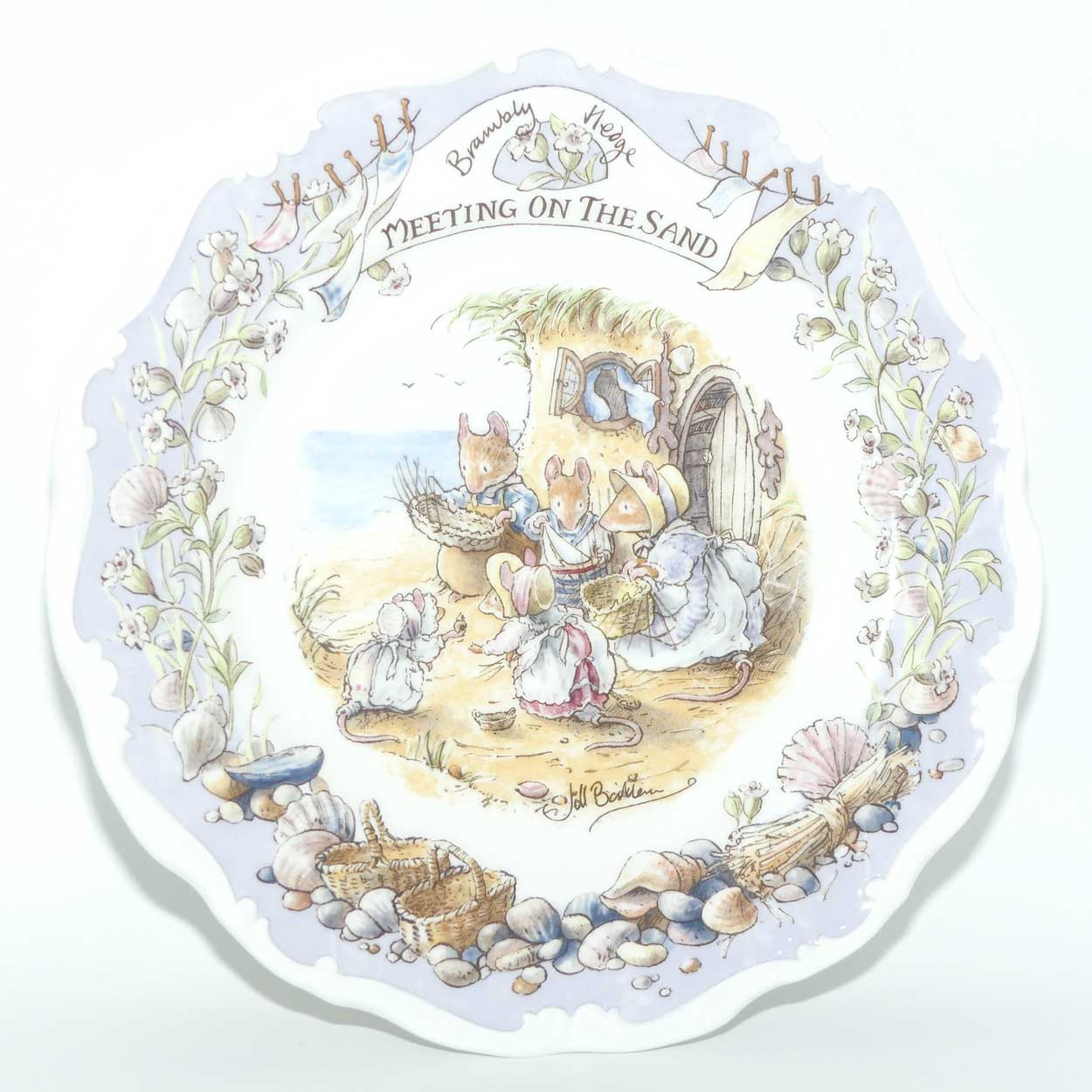 Royal Doulton Brambly Hedge Giftware | Sea Story Collection | Meeting on the Sand | 20cm | boxed