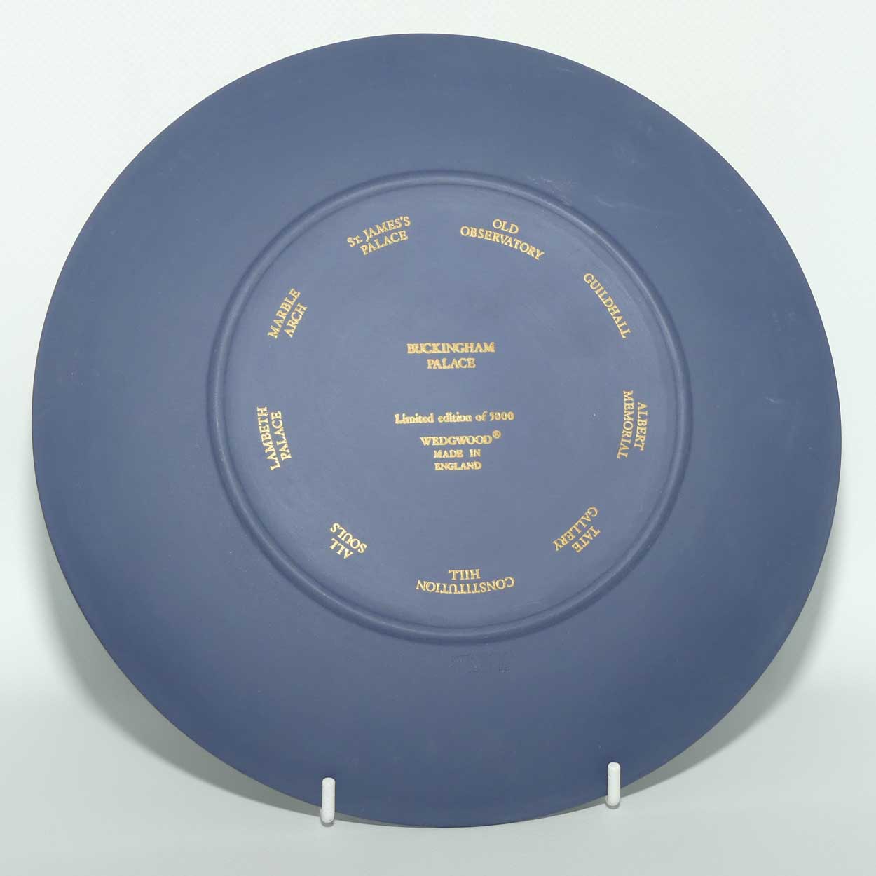 Wedgwood Jasper Tri Colour plate | Christmas Plate | Second Decade | 1979 - 1988 | boxed