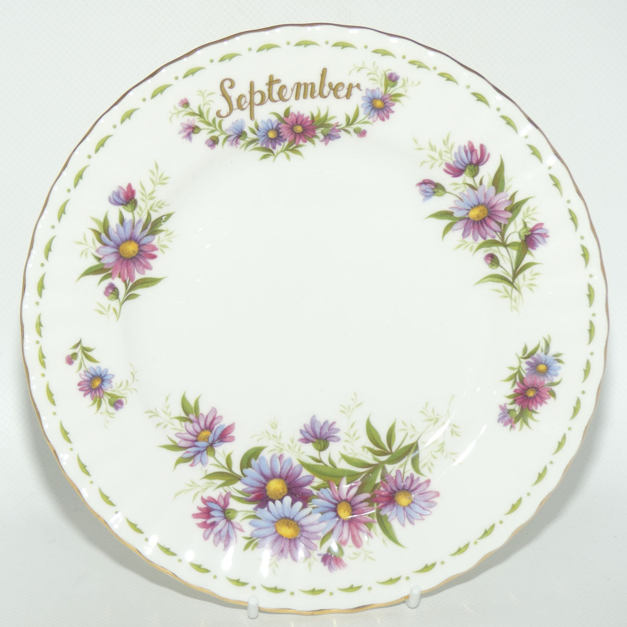Royal Albert Bone China England | Flower of the Month series | #9 | September Michaelmas Daisy plate | 21cm