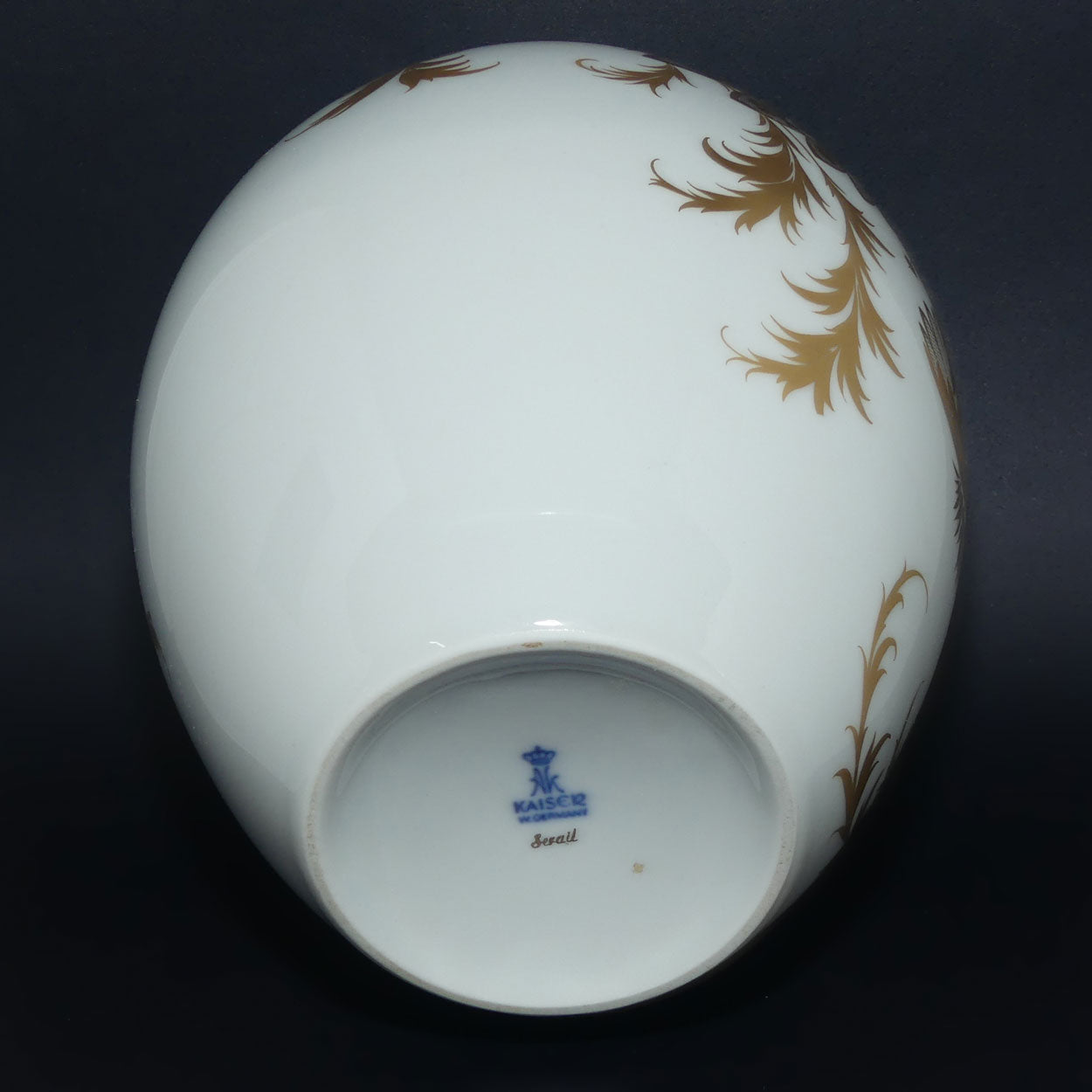 AK Kaiser West Germany floral vase | Serail pattern | Gilt Floral on White