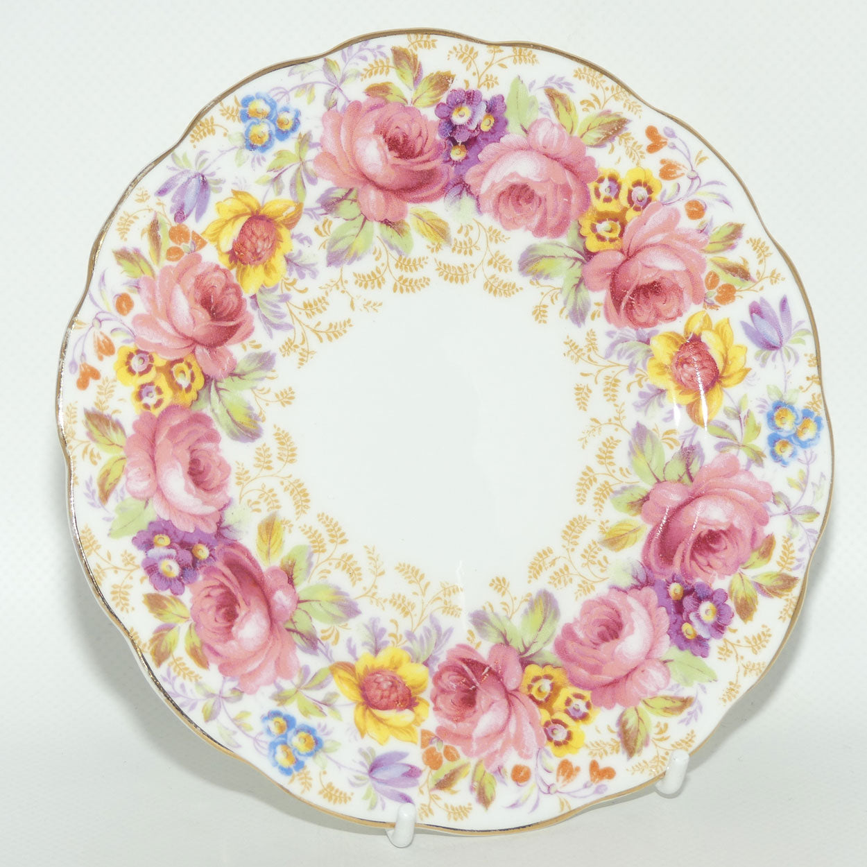 Royal Albert Bone China England Serena pattern trio | Avon cup shape