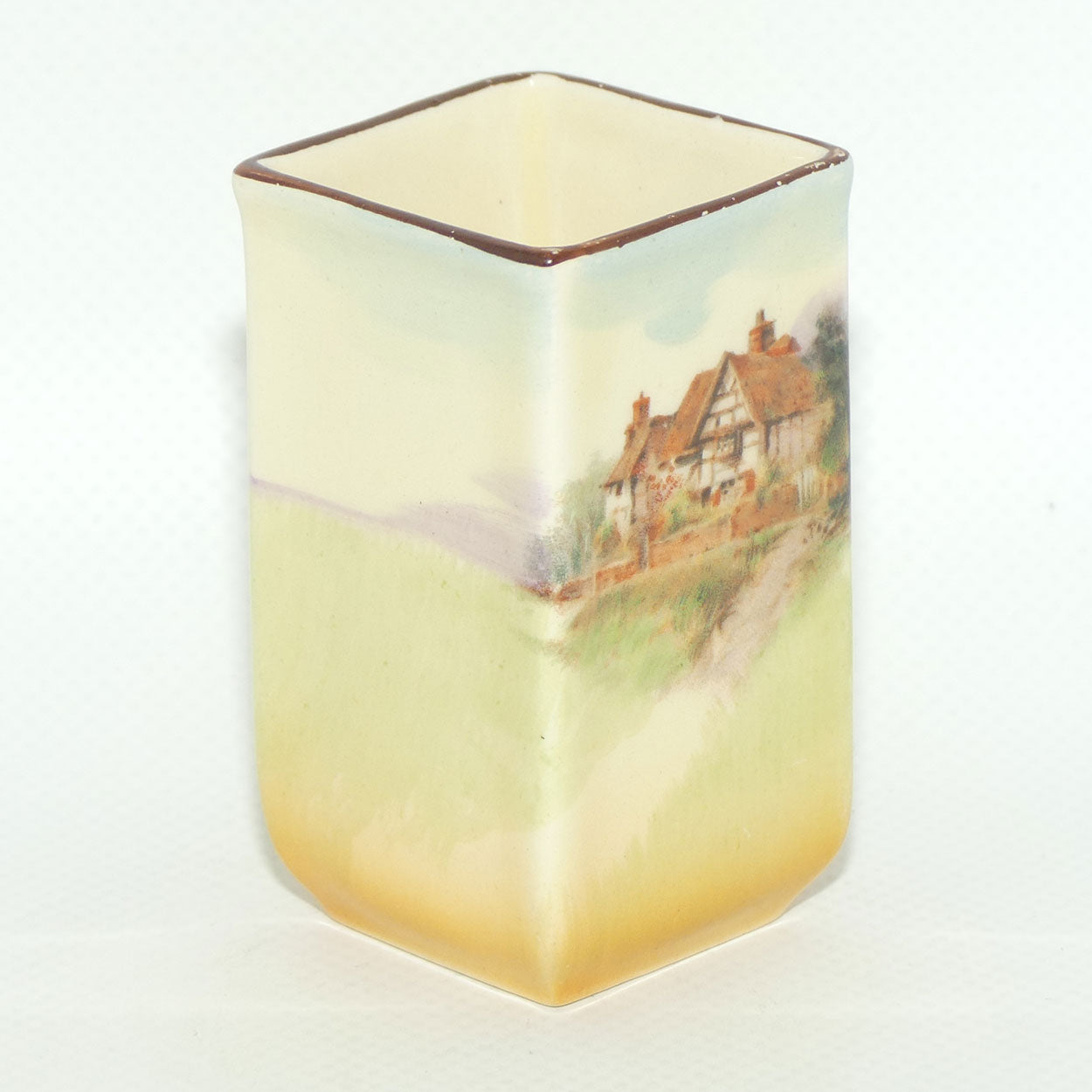 Royal Doulton English Cottages A vase D4987 | Shape 7016