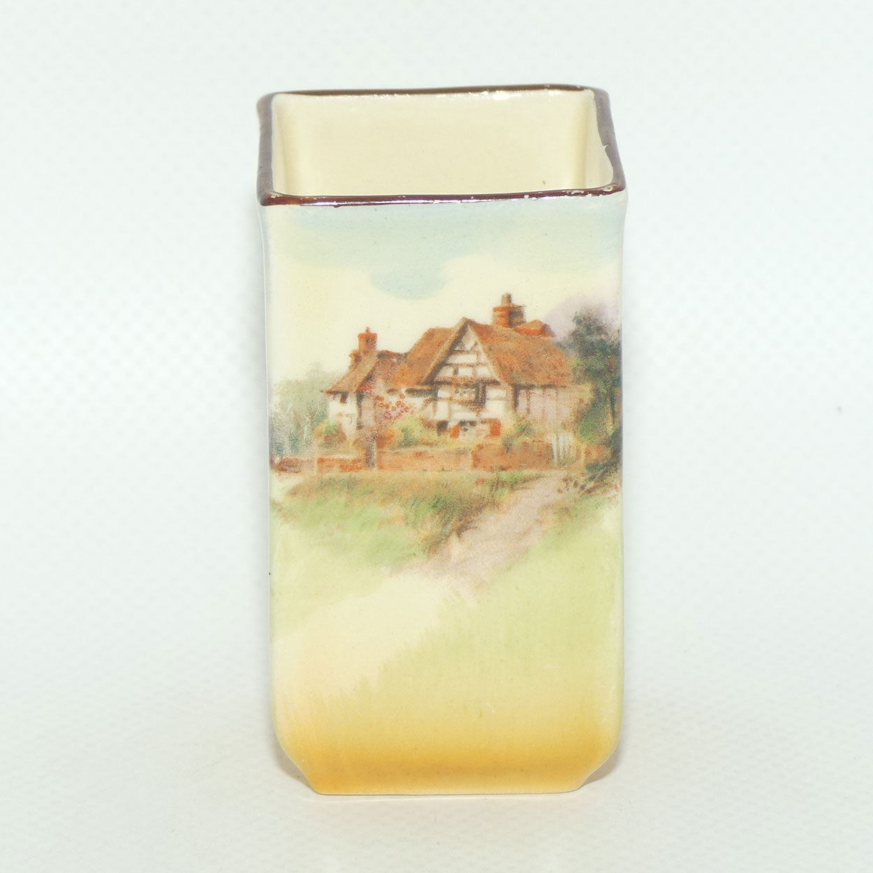Royal Doulton English Cottages A vase D4987 | Shape 7016