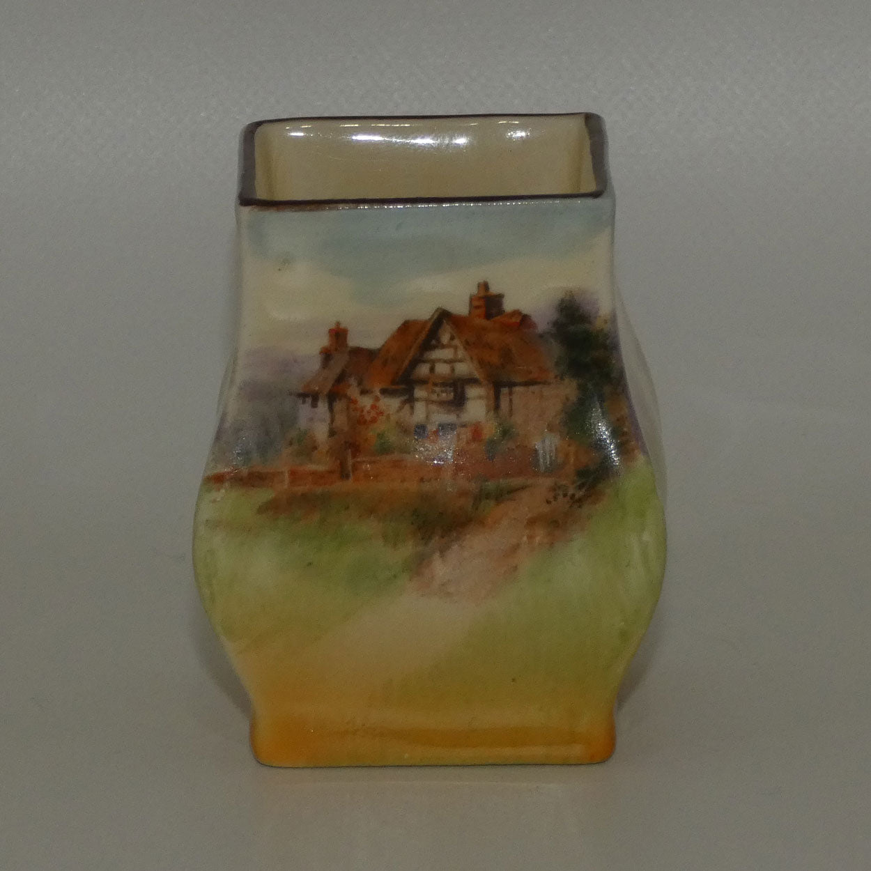 royal-doulton-english-cottages-a-vase-shape-7018-d4987