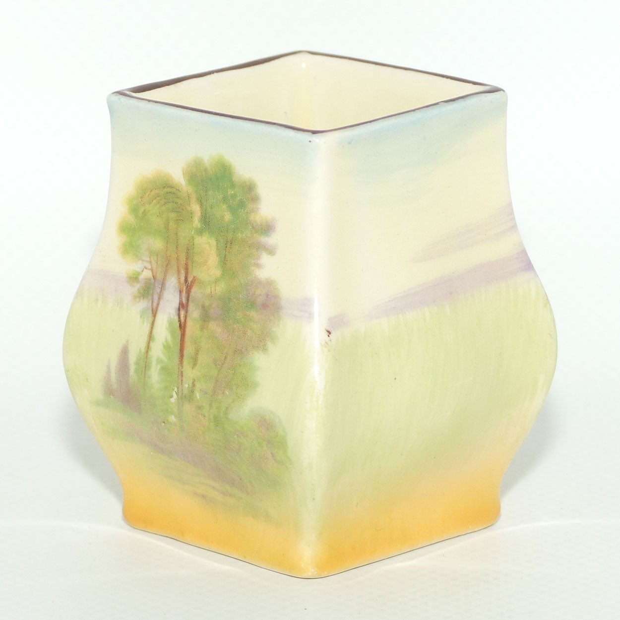Royal Doulton English Cottages A vase Shape 7018 | D4987