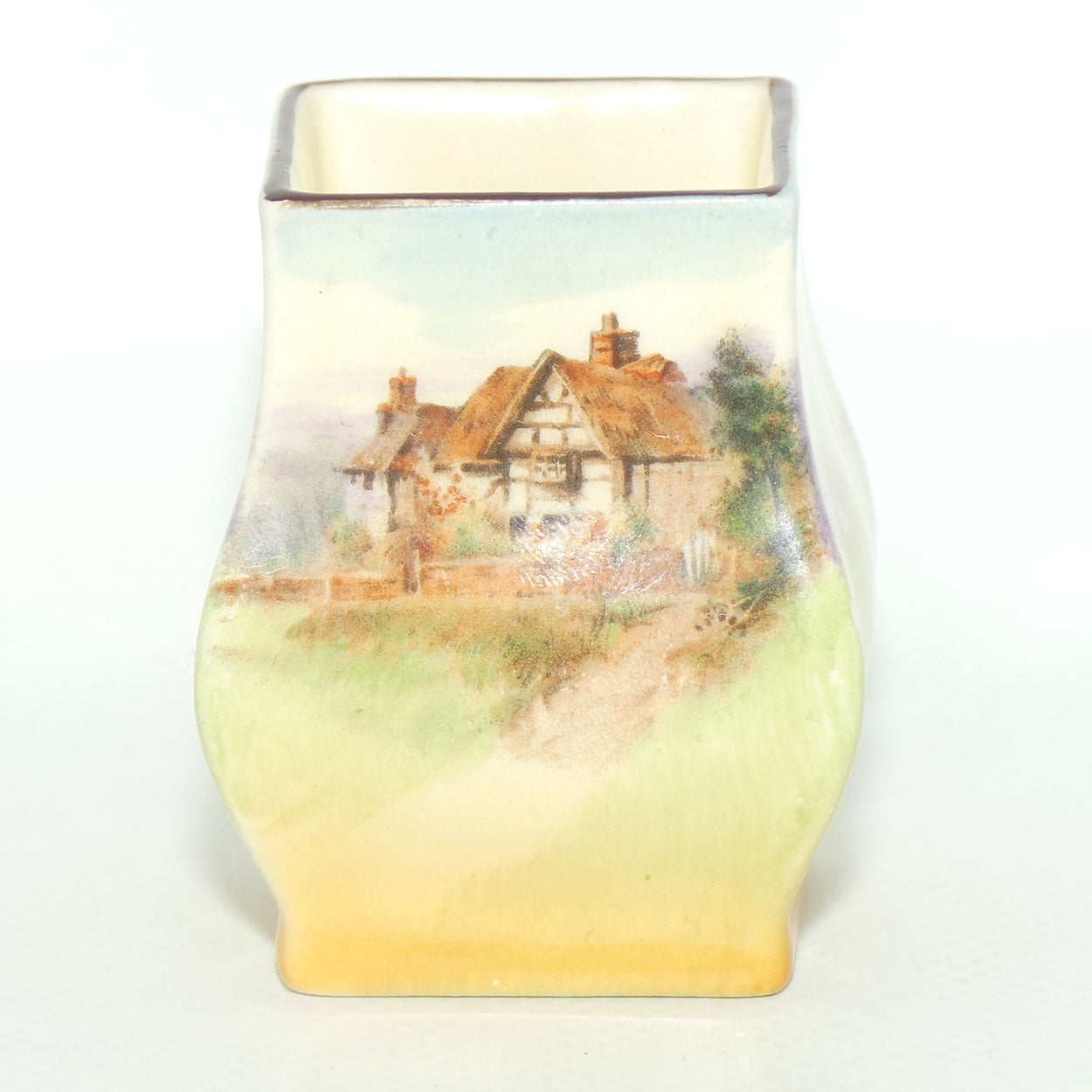Royal Doulton English Cottages A vase Shape 7018 | D4987
