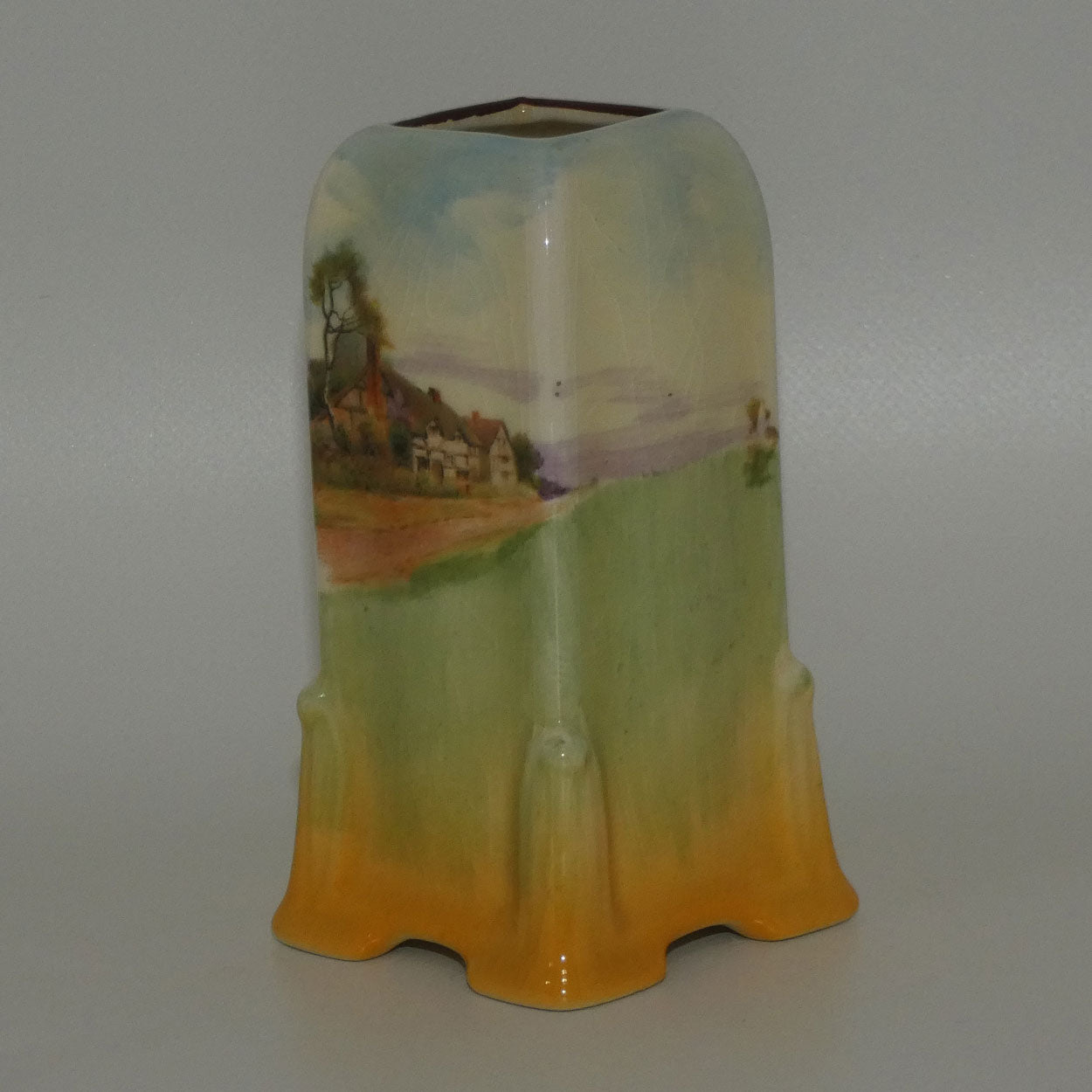 royal-doulton-english-cottages-a-vase-shape-7349-d4987