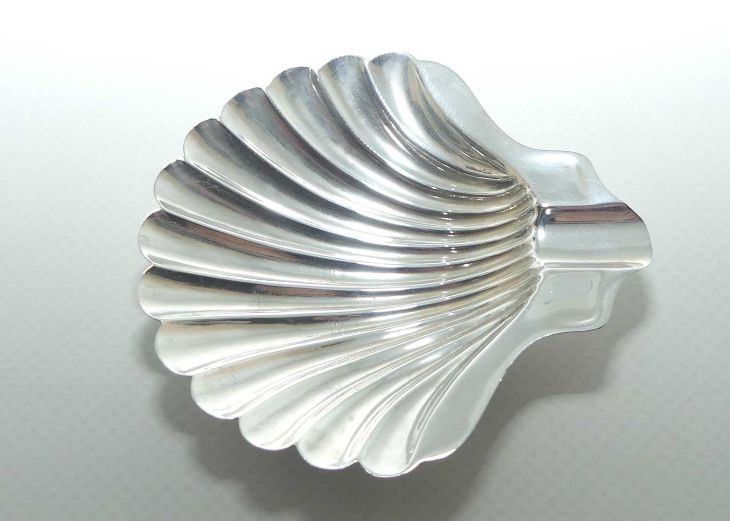 Sterling Silver shell shape personal ashtray | NAPIER STERLING | 22.9gms
