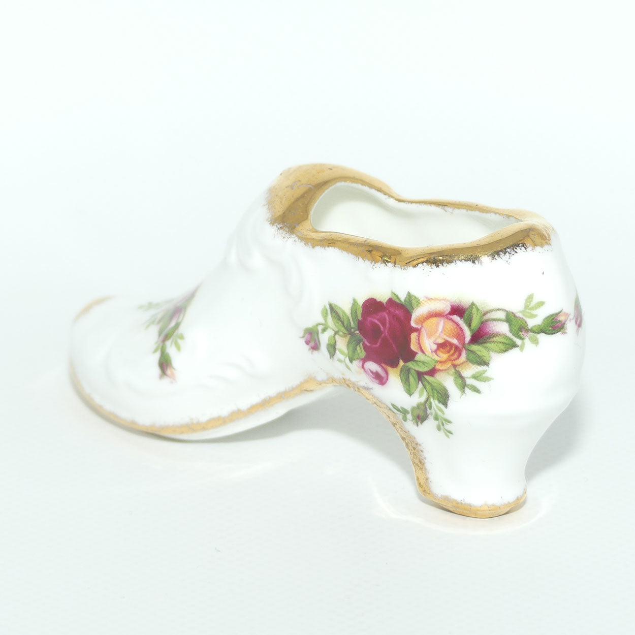 Royal Albert Bone China England Old Country Roses slipper | © Royal Albert Ltd 1962 stamp | #2