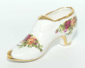 Royal Albert Bone China England Old Country Roses slipper | © Royal Albert Ltd 1962 stamp