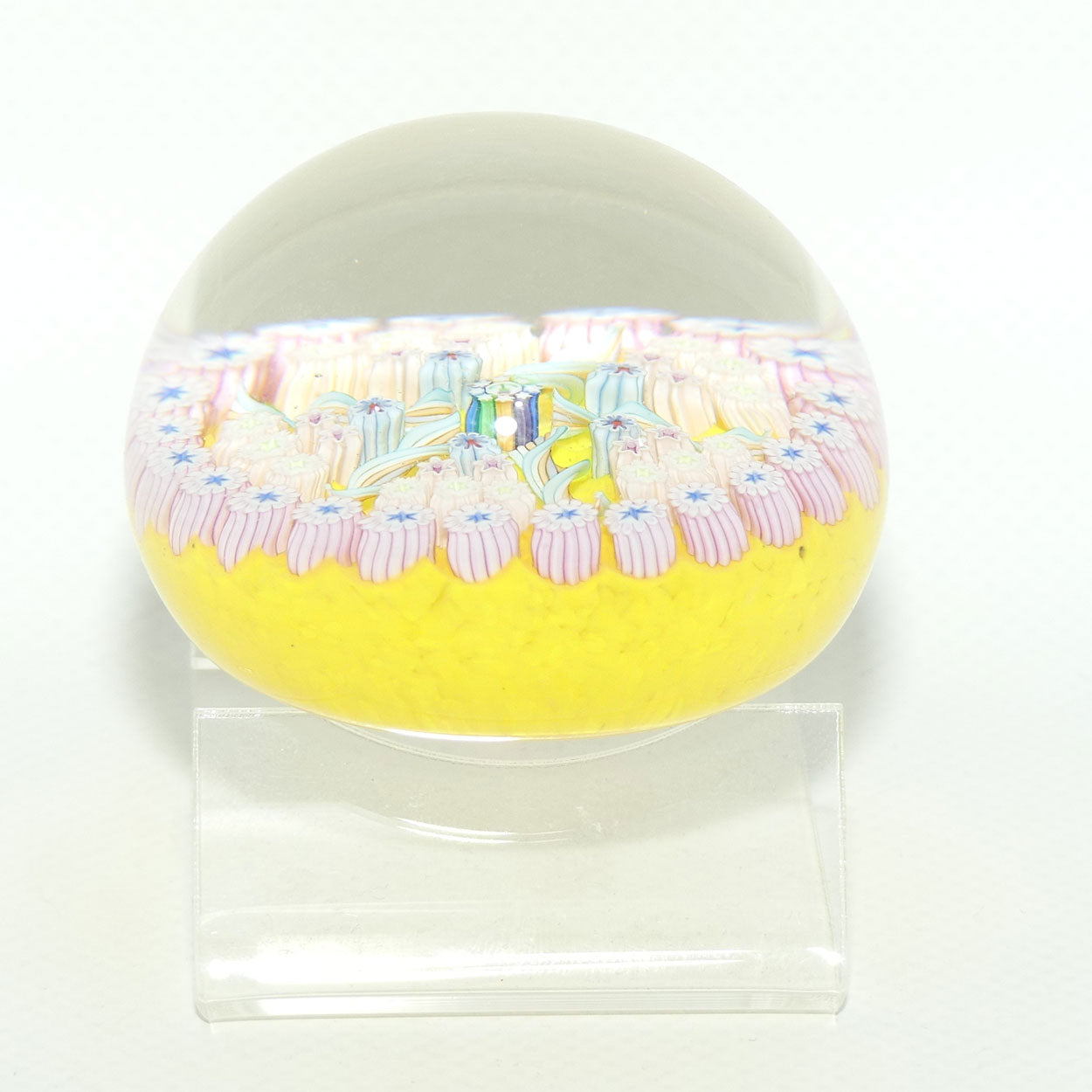 John Deacons Scotland Millefiori 5 Spoke small paperweight | Buttercup