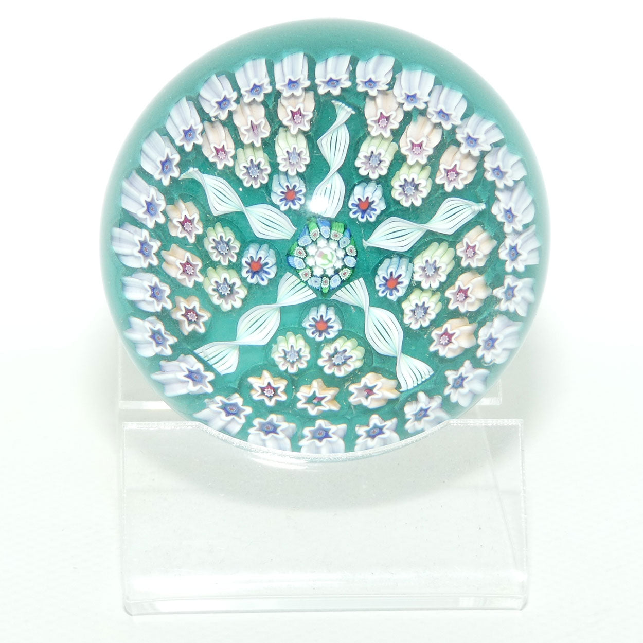 John Deacons Scotland Millefiori 5 Spoke small paperweight | Emerald