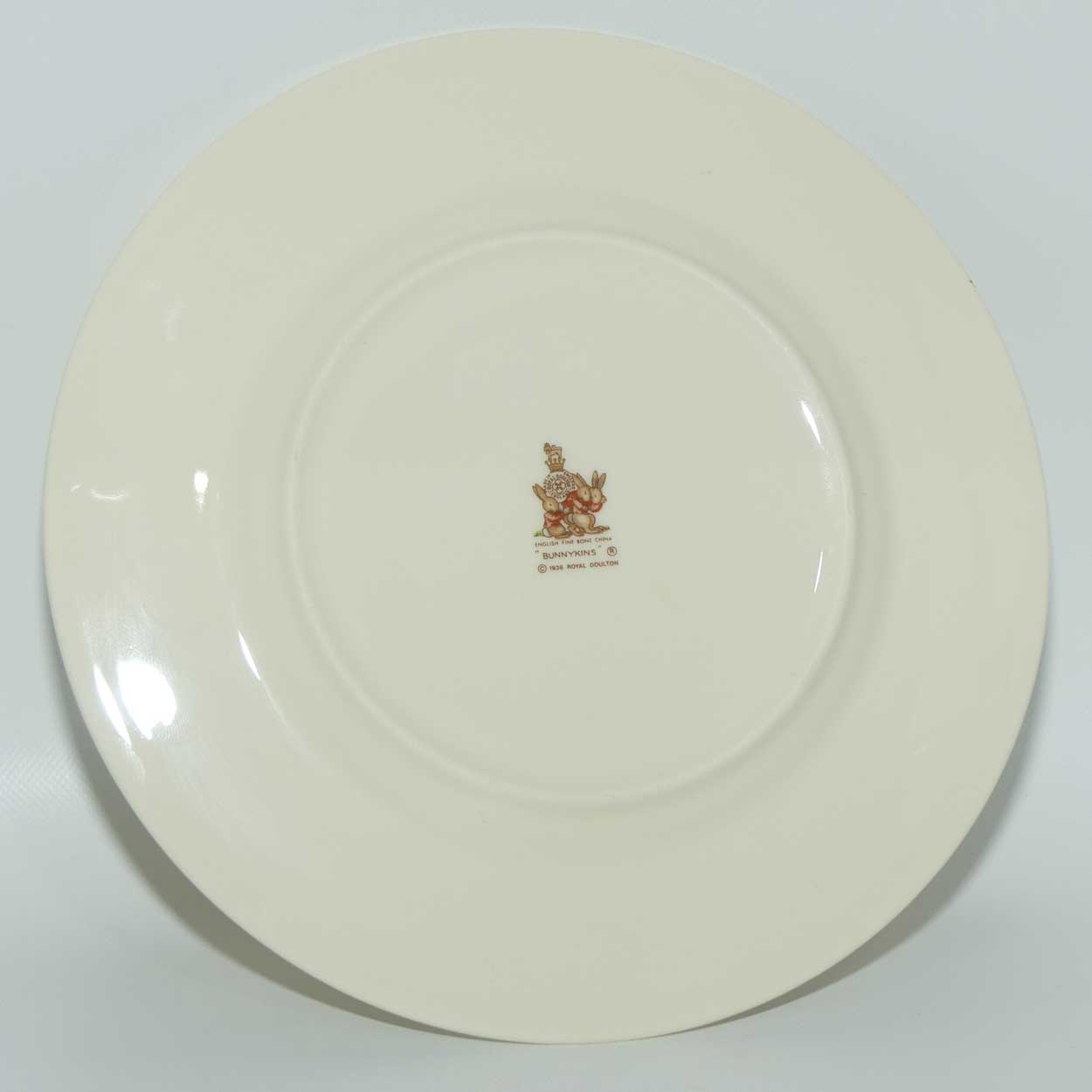 Royal Doulton Bunnykins Tableware Snow Scene plate | 20cm | original box