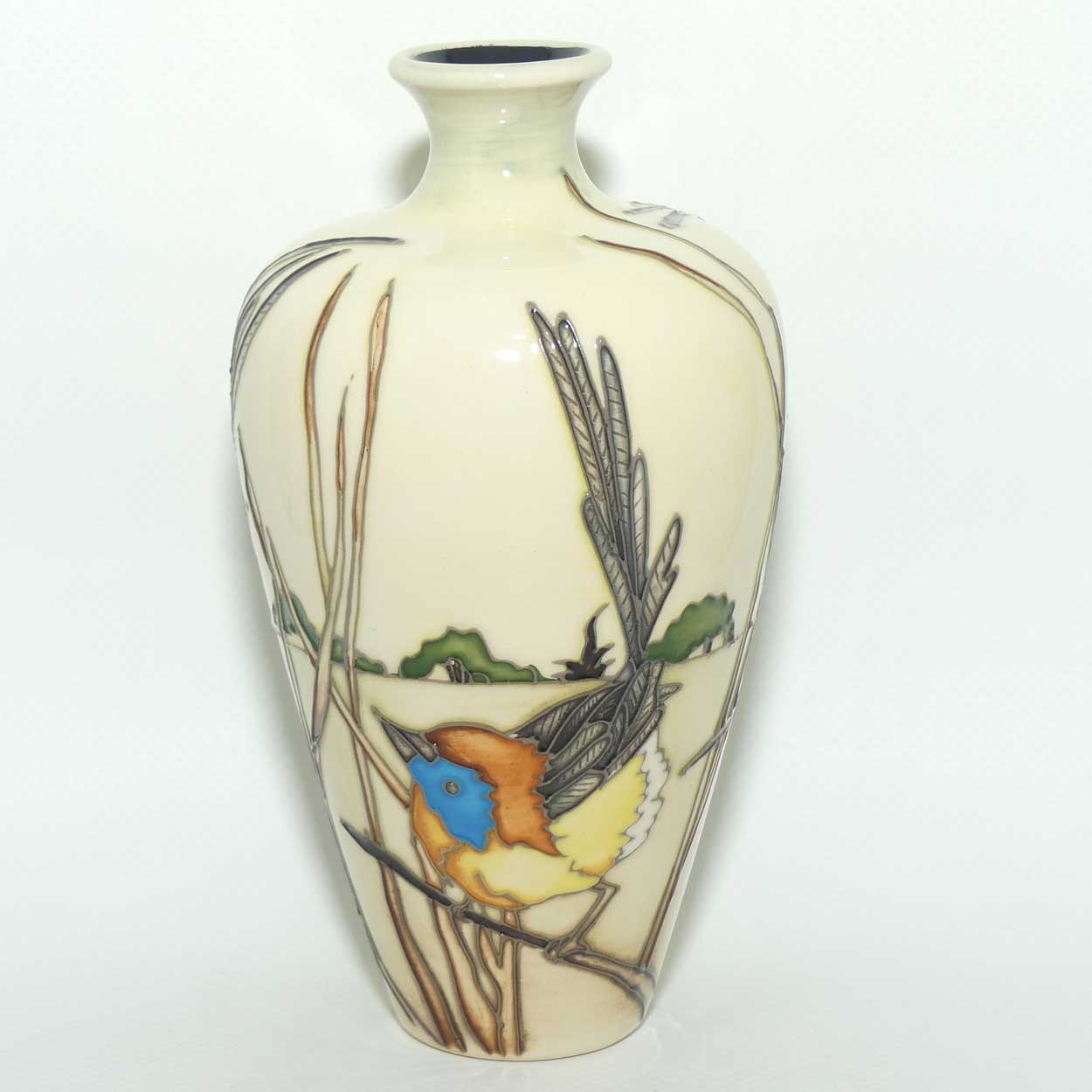Moorcroft Southern Emu Wrens 72/6 vase | Trial B |dated 12.4.17